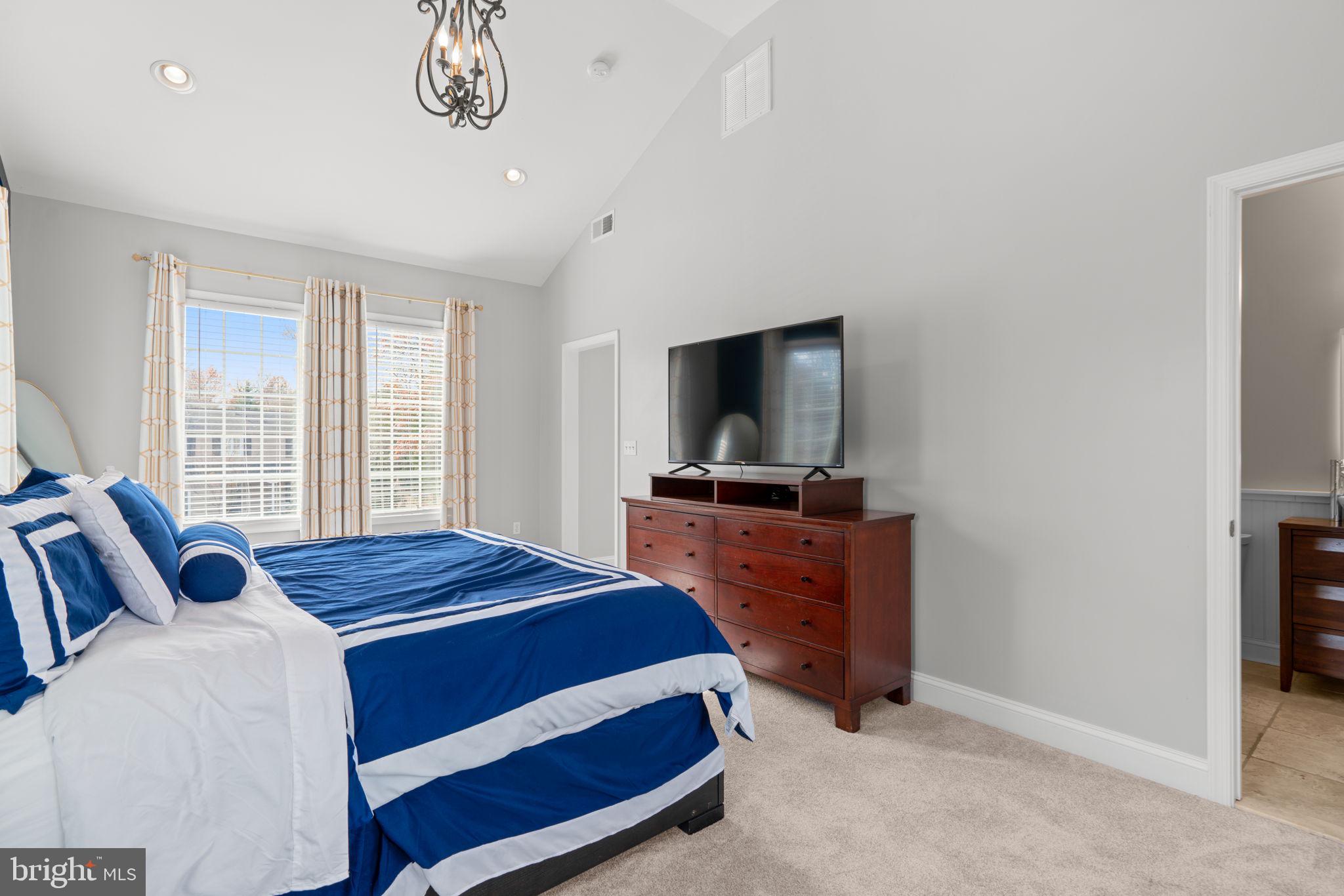 MANHATTAN BEACH - Residential