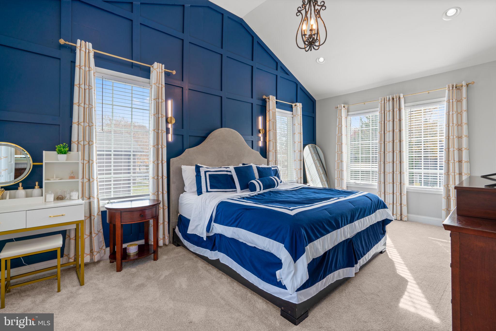 MANHATTAN BEACH - Residential