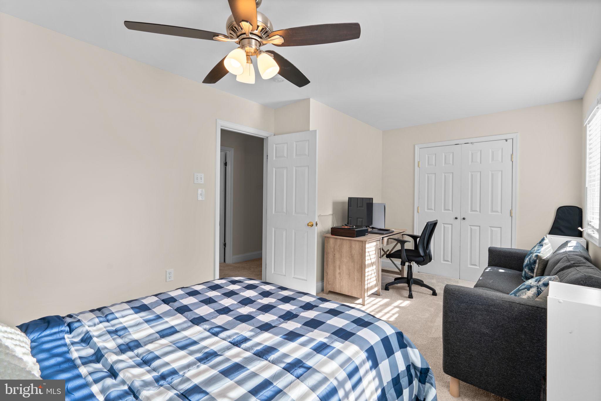 MANHATTAN BEACH - Residential