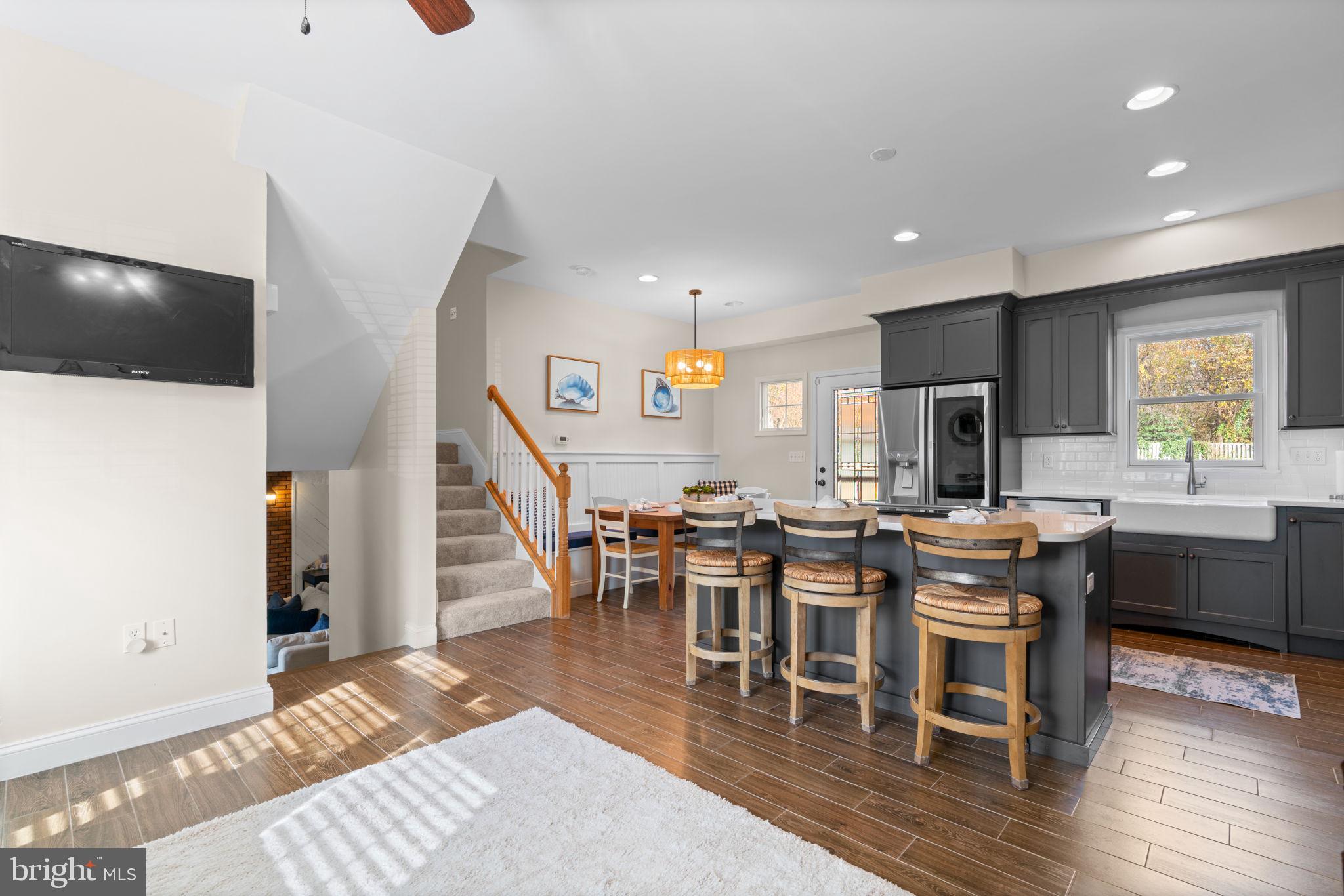 MANHATTAN BEACH - Residential