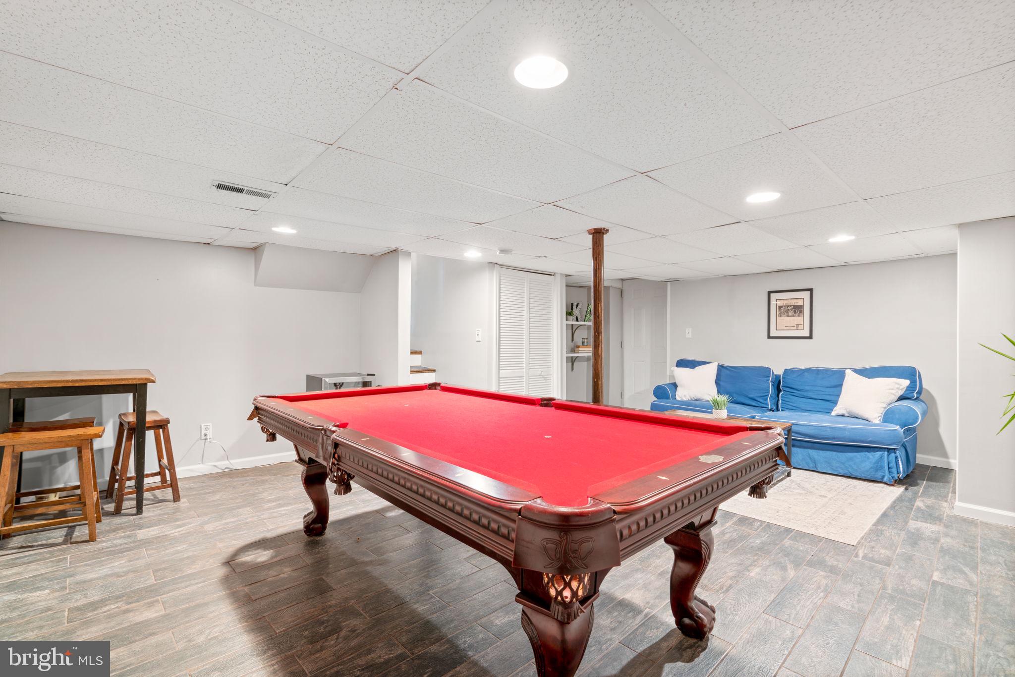 MANHATTAN BEACH - Residential