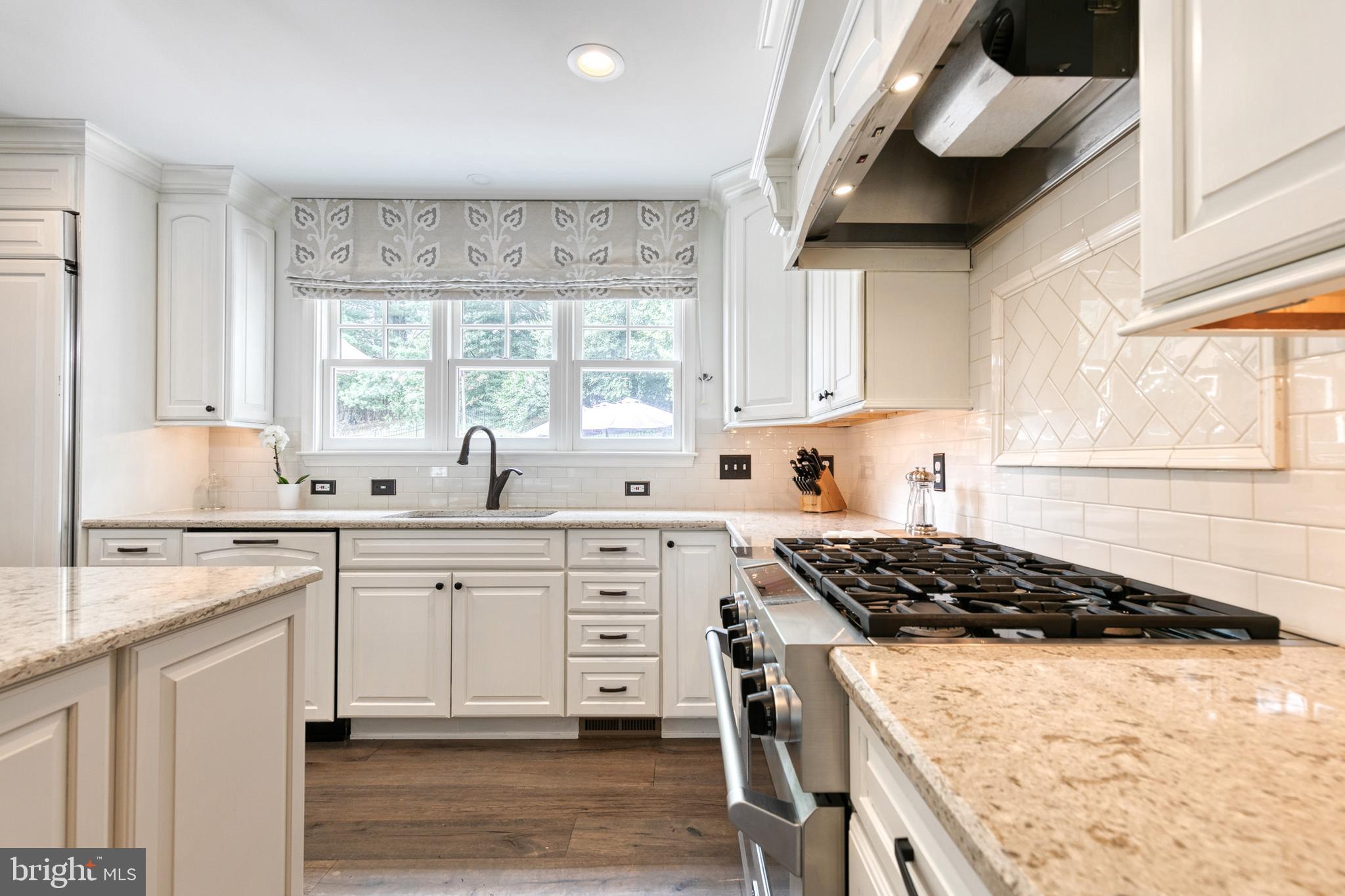 WAKEFIELD - Residential