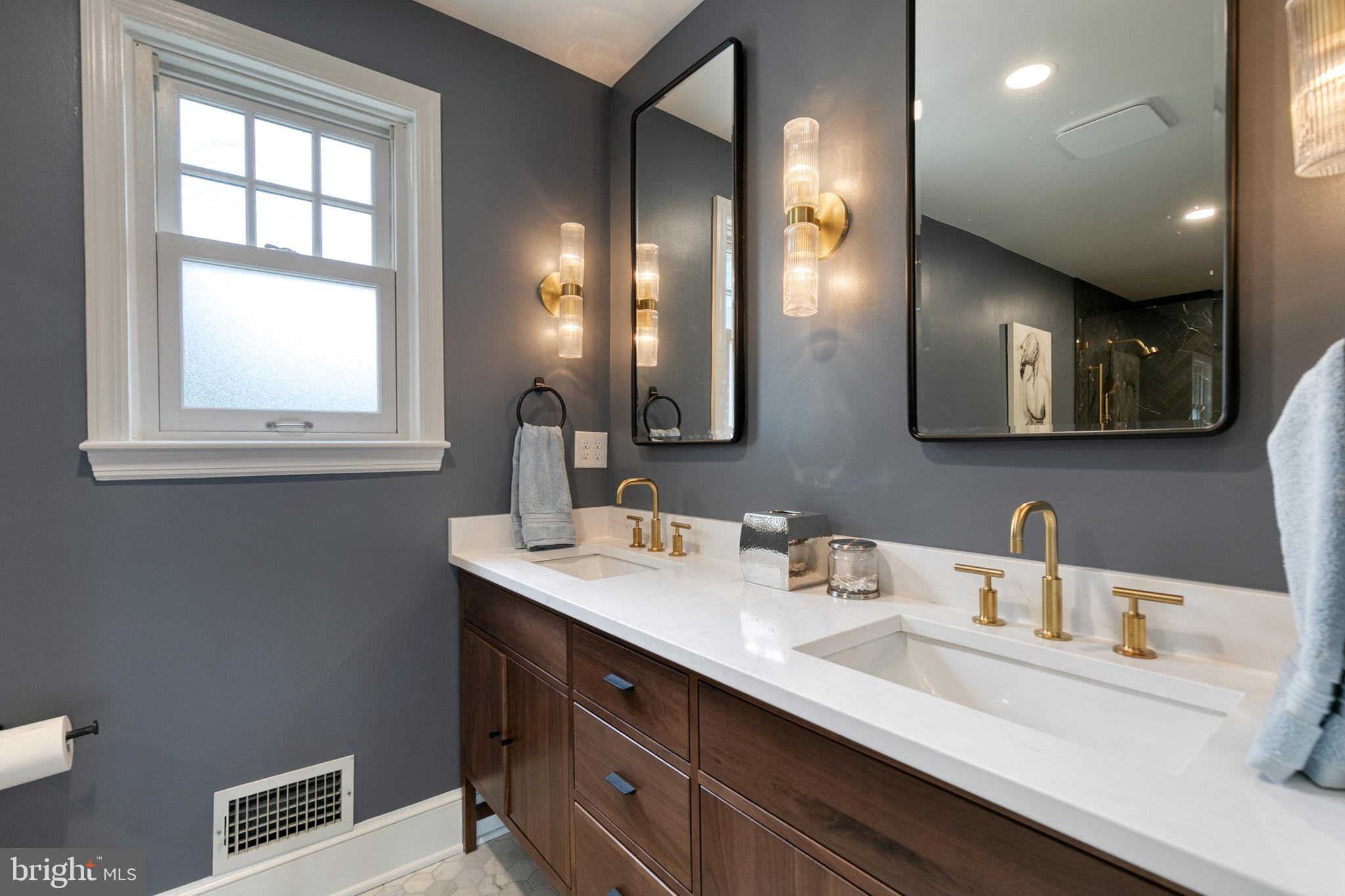 WAKEFIELD - Residential