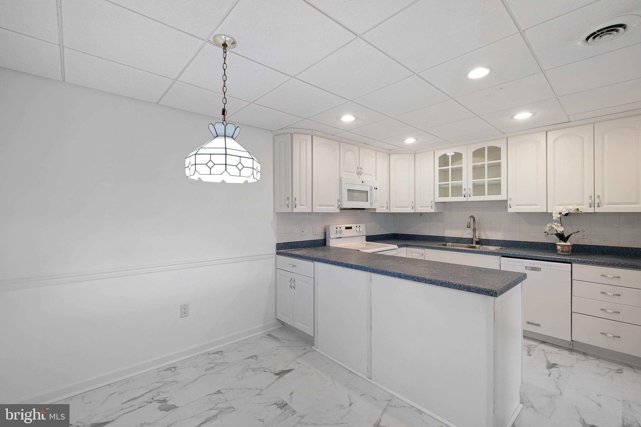 COFFEE RUN - Residential