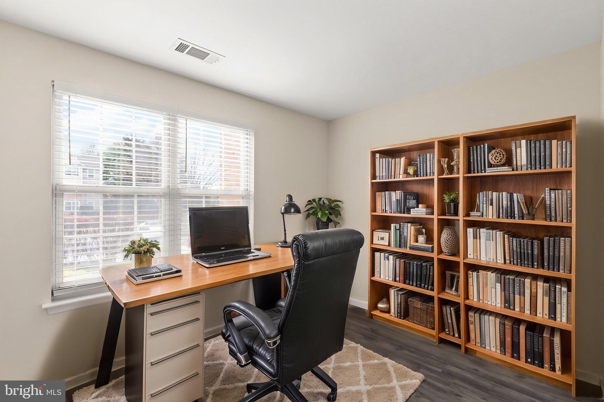 TAYLOR RIDGE CONDOMINIUMS - Residential Lease