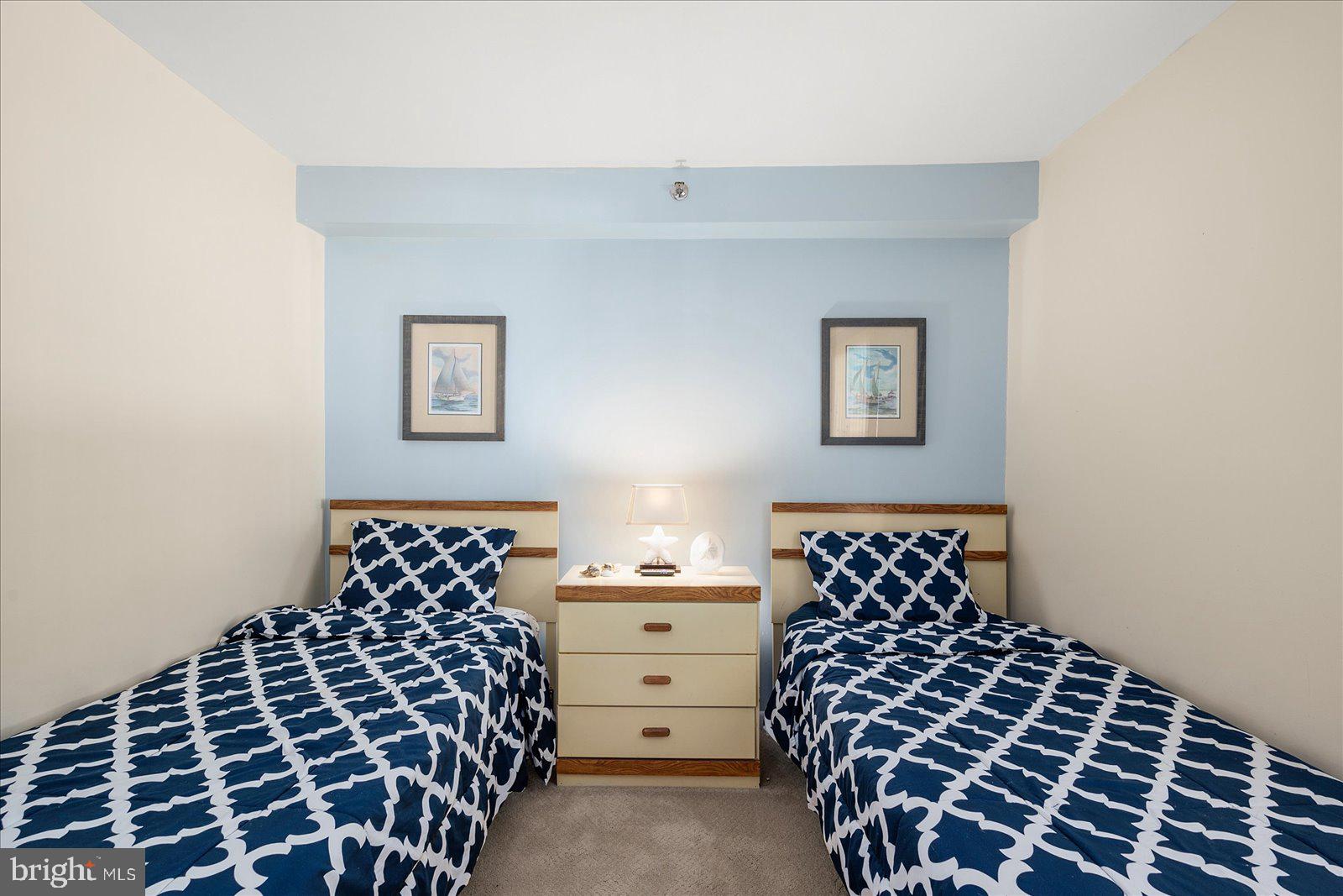 BAYSHORE ESTATES - Residential