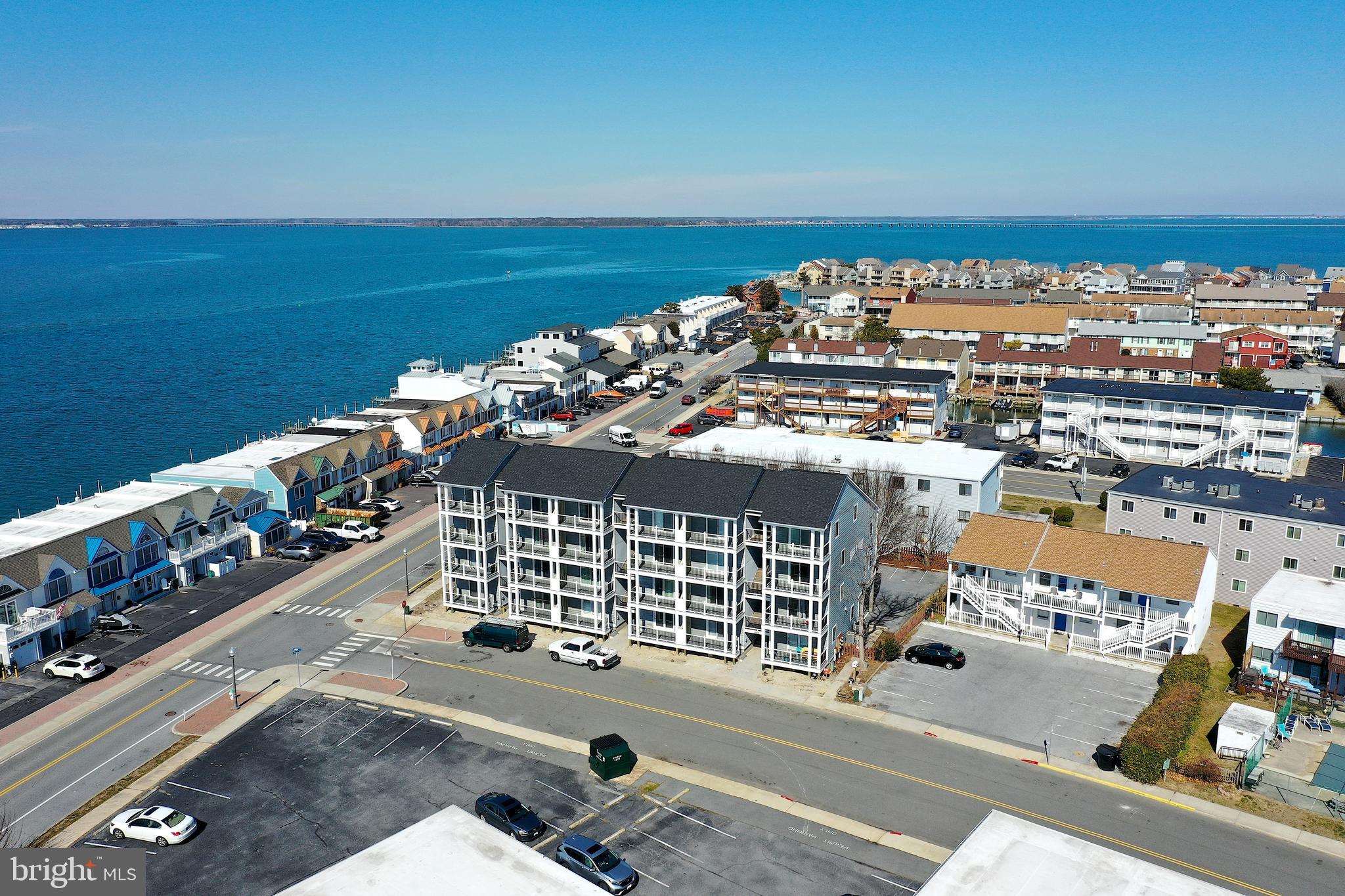 BAYSHORE ESTATES - Residential