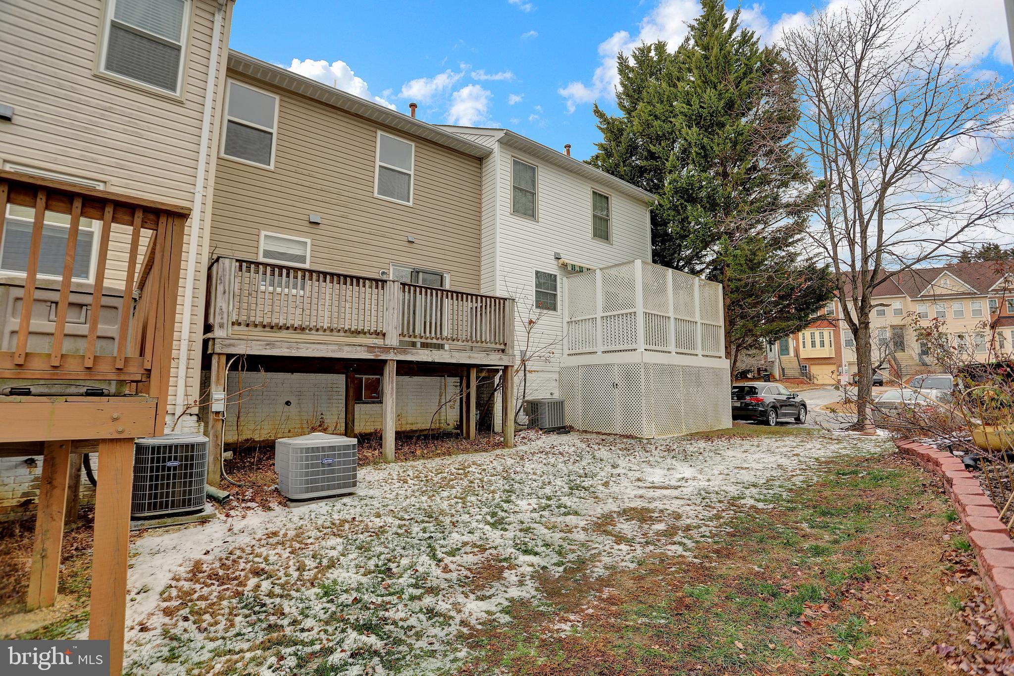 BLACKBURN VILLAGE - Residential Lease