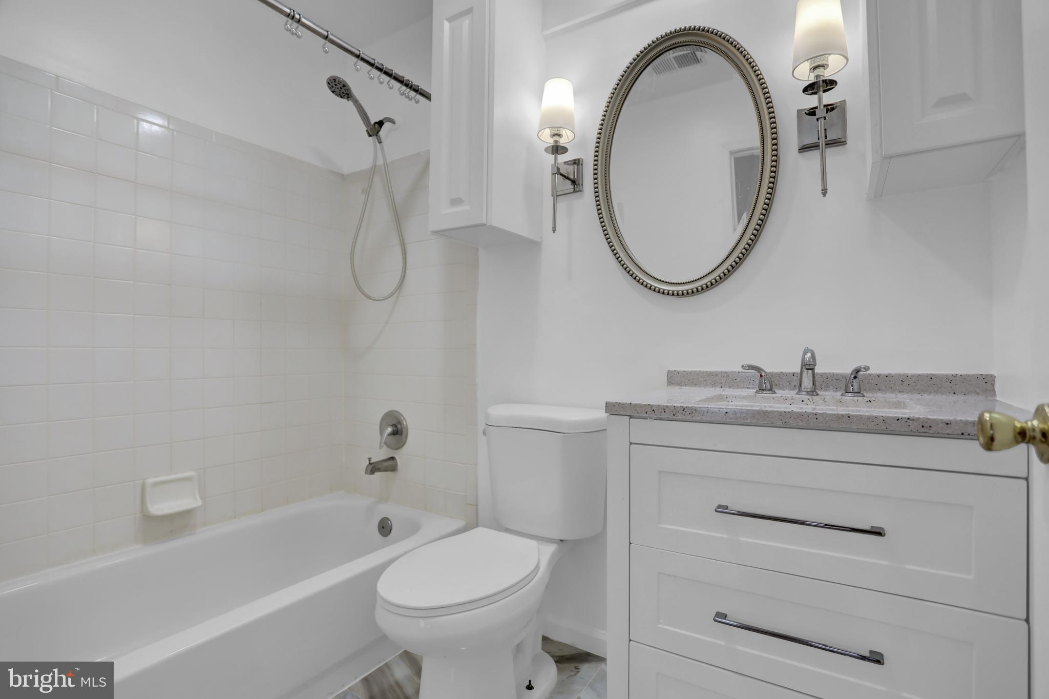 BLACKBURN VILLAGE - Residential Lease