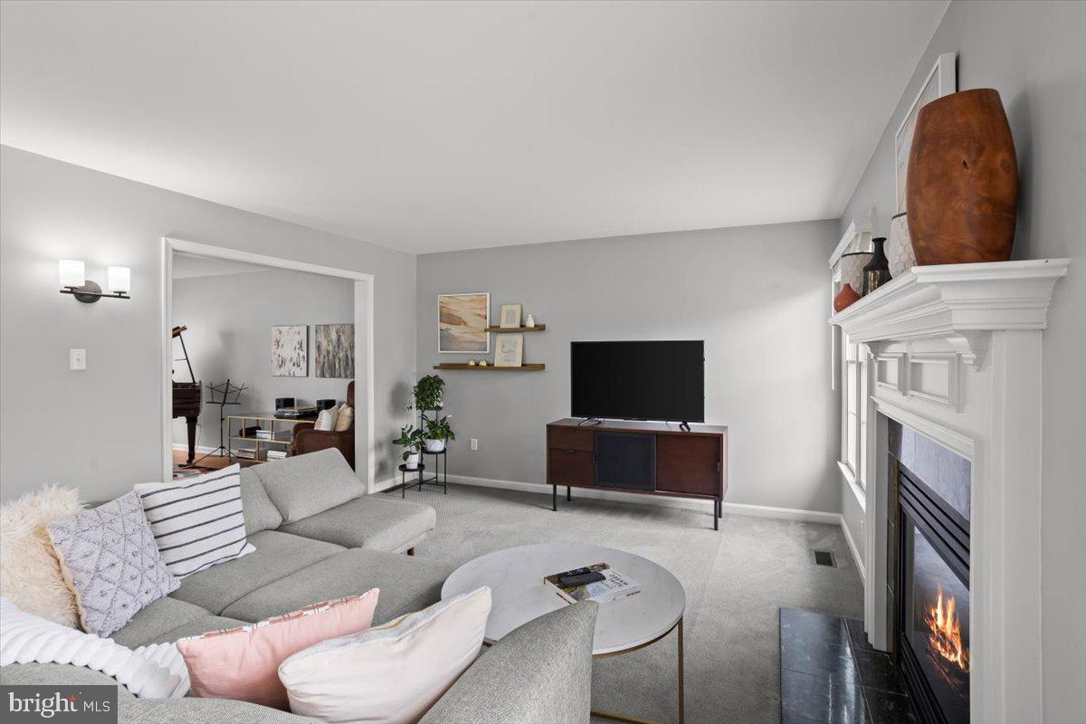 JACOBS CREEK - Residential