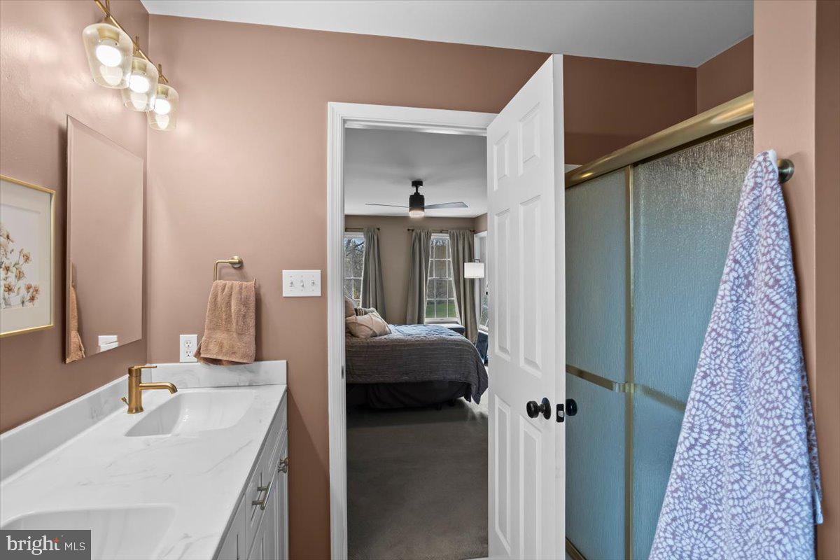 JACOBS CREEK - Residential