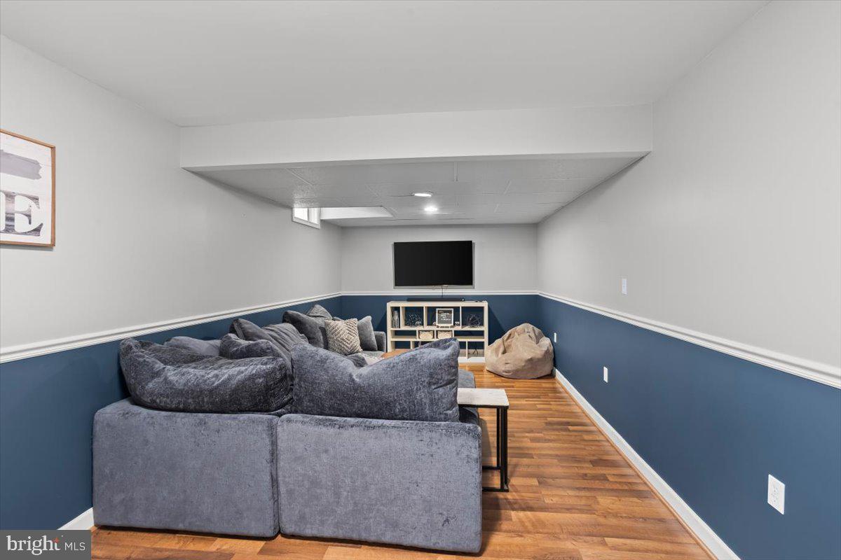 JACOBS CREEK - Residential