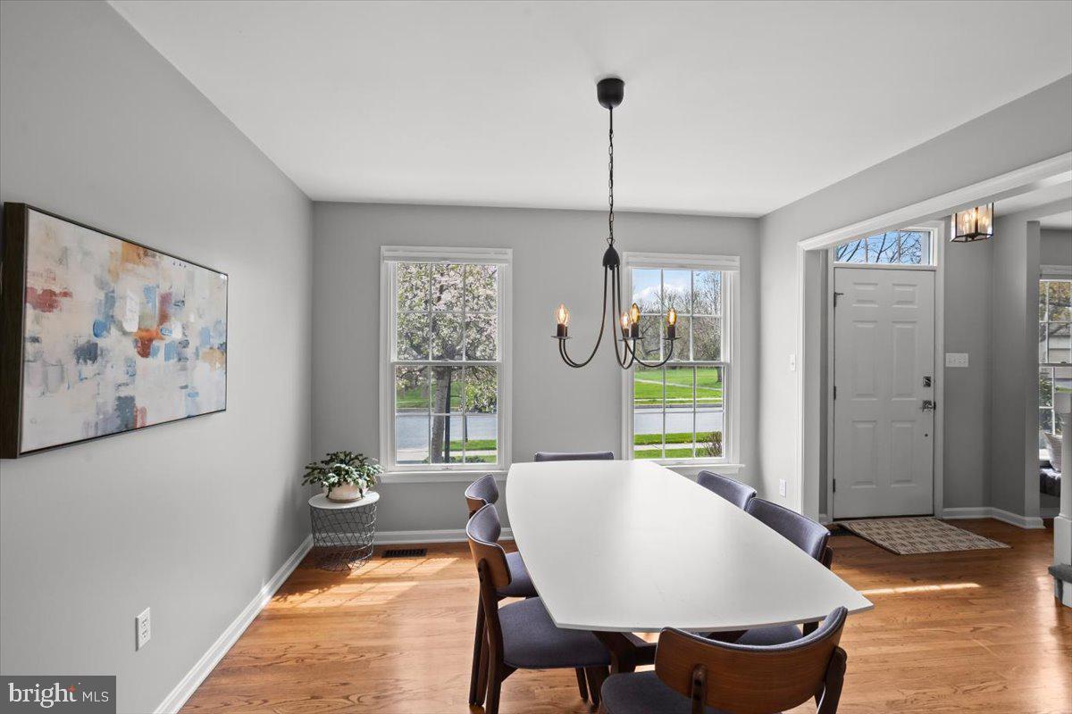 JACOBS CREEK - Residential