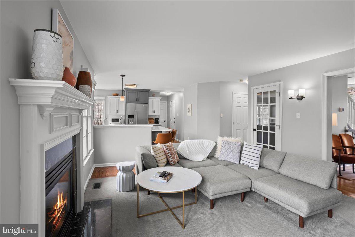 JACOBS CREEK - Residential