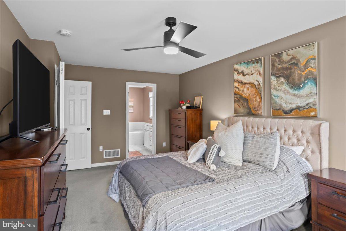 JACOBS CREEK - Residential