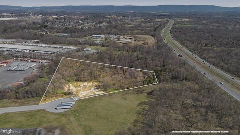 Vacant Land For Sale - 1462 Oakmont Drive<br/> HAGERSTOWN, MD 21740