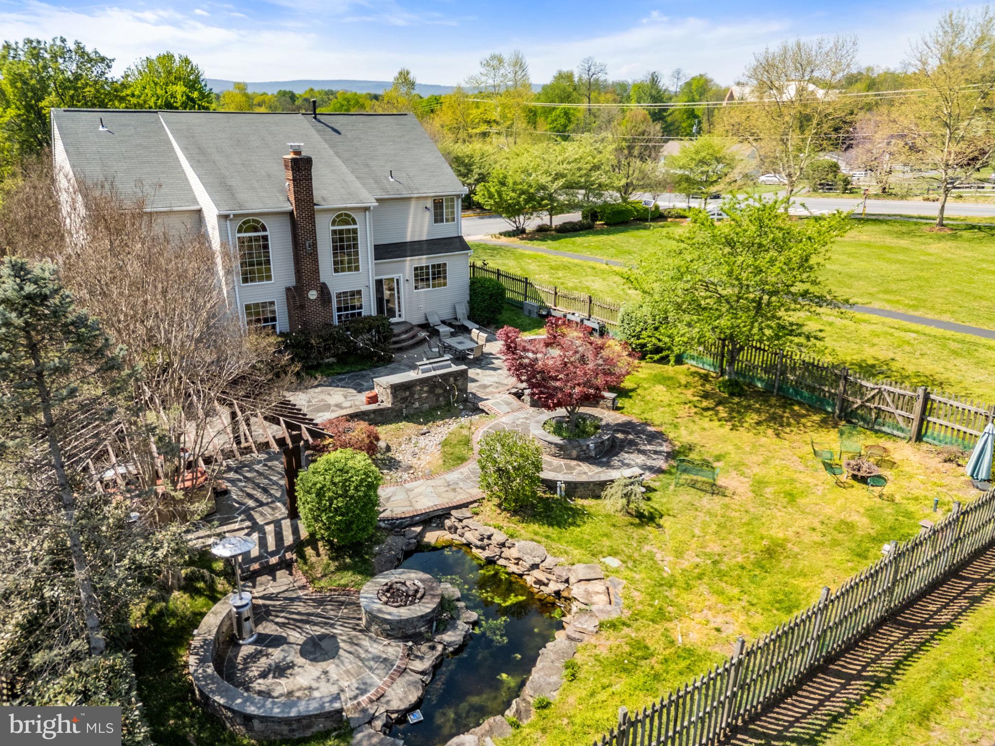 VALLEY SPRINGS - Residential