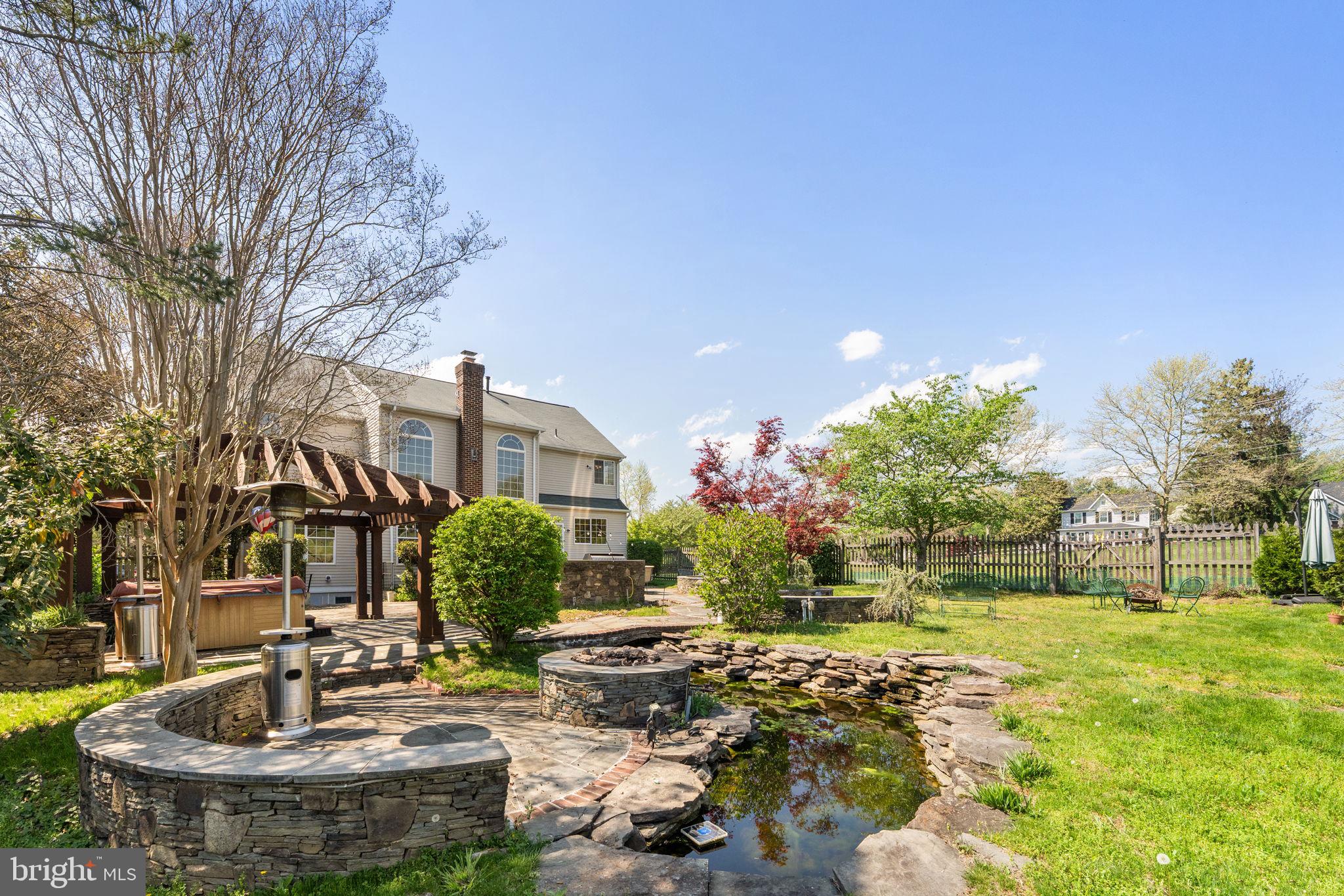 VALLEY SPRINGS - Residential