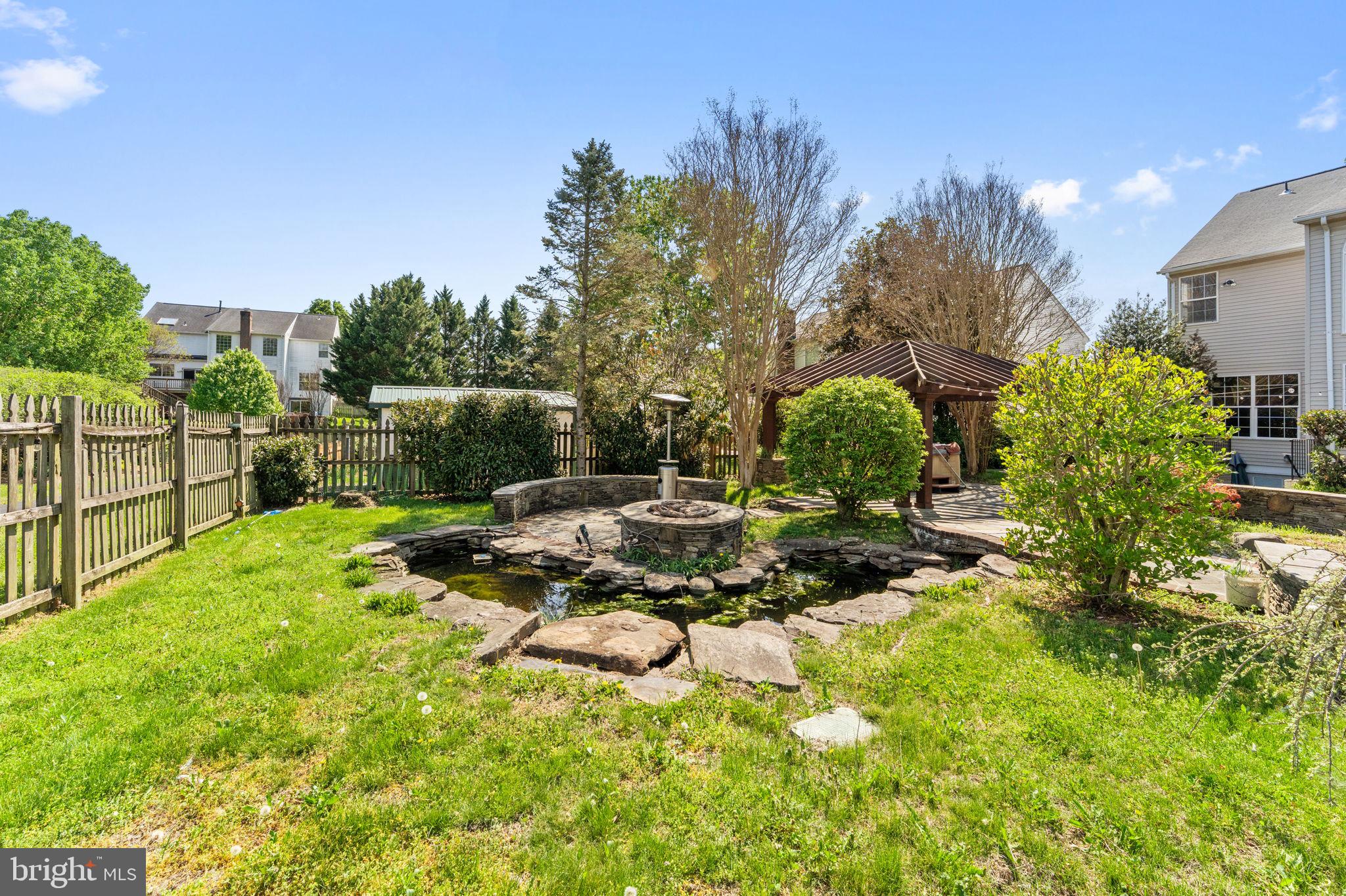 VALLEY SPRINGS - Residential