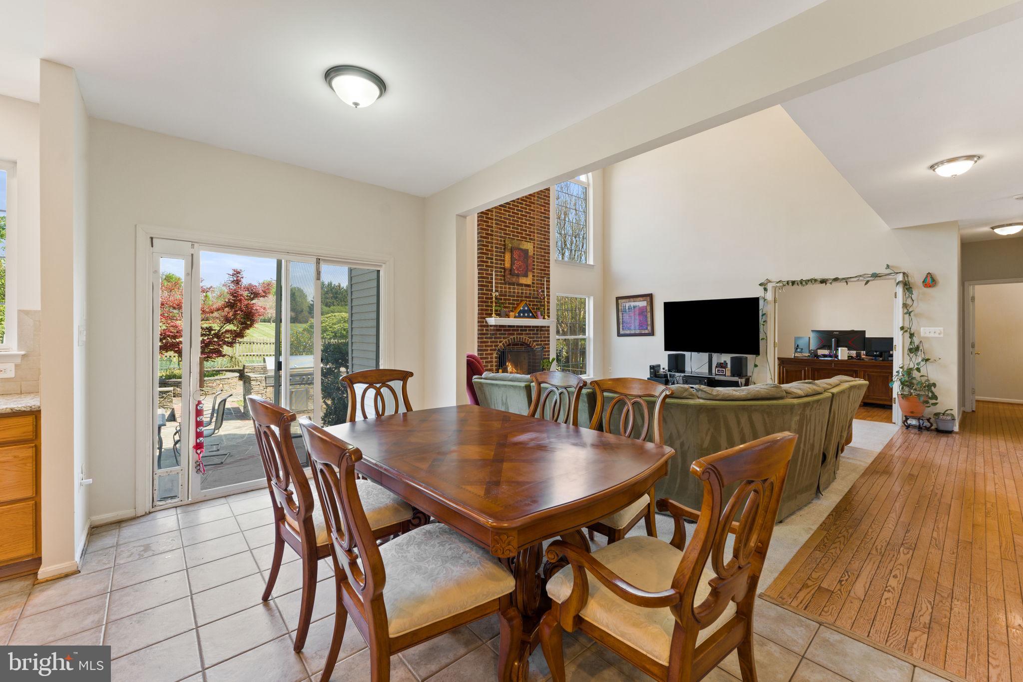 VALLEY SPRINGS - Residential