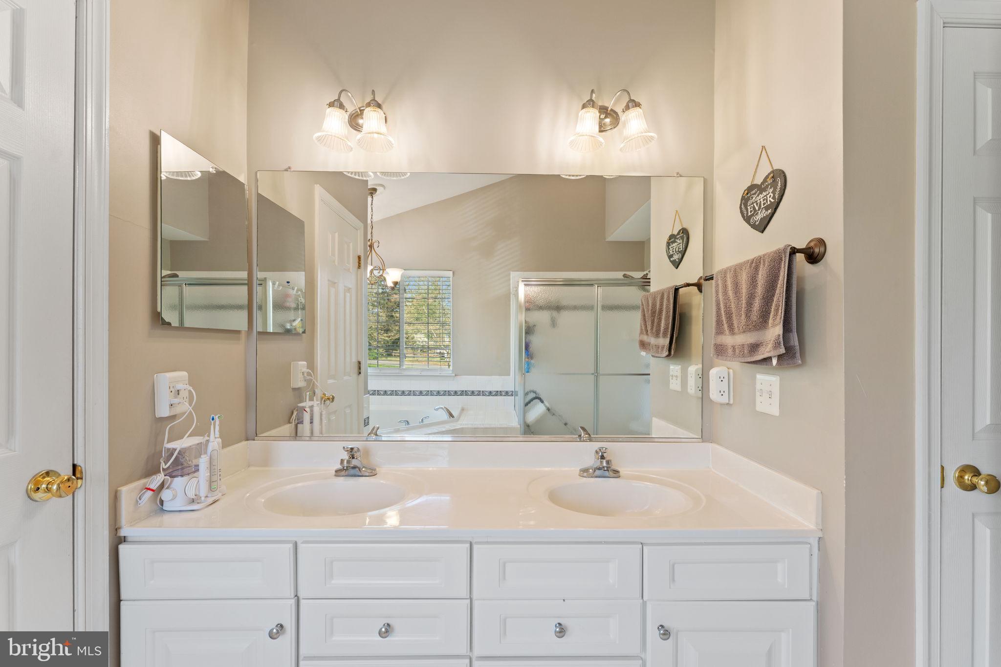 VALLEY SPRINGS - Residential