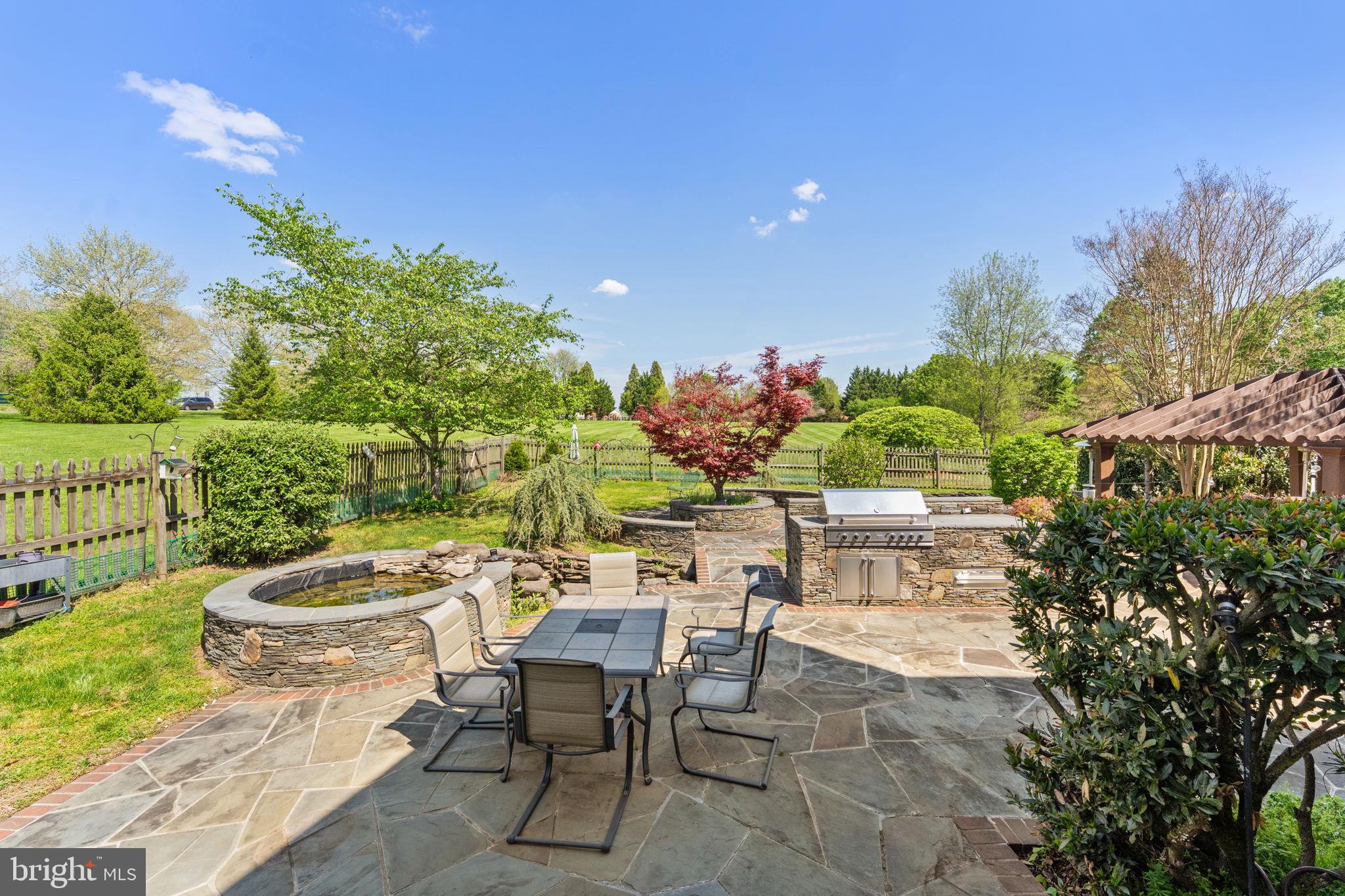 VALLEY SPRINGS - Residential