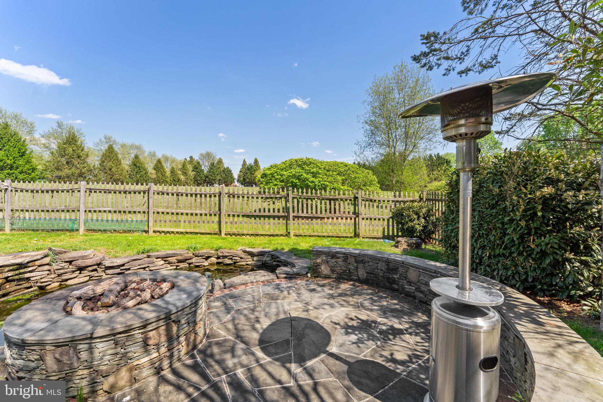 VALLEY SPRINGS - Residential