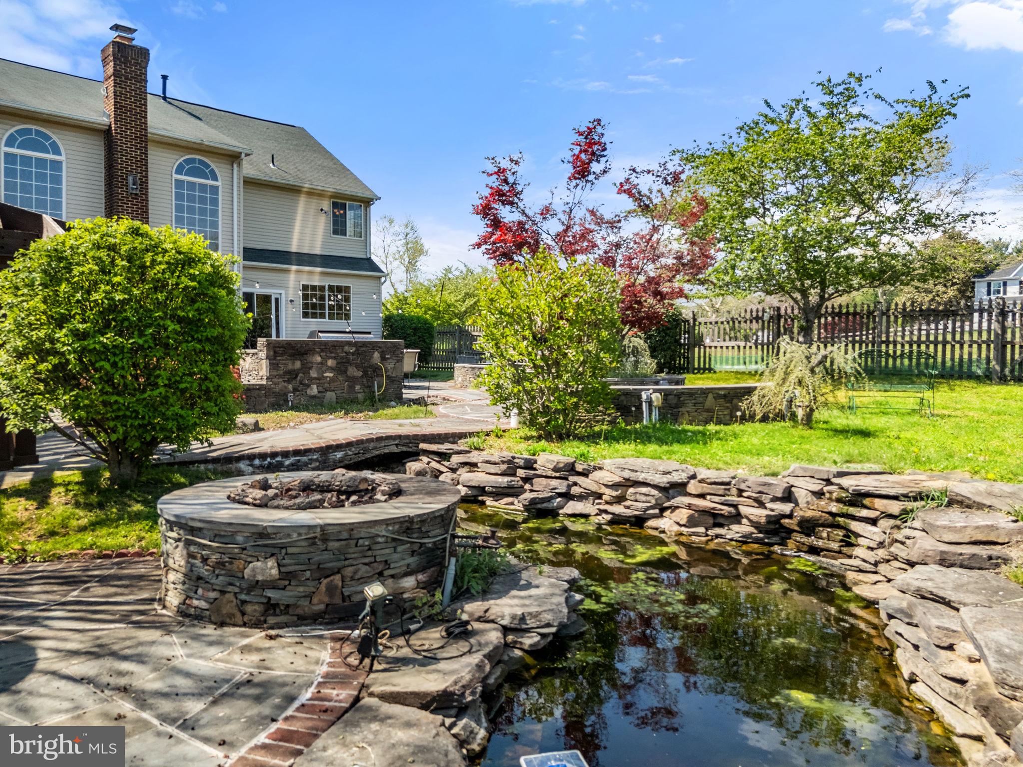 VALLEY SPRINGS - Residential