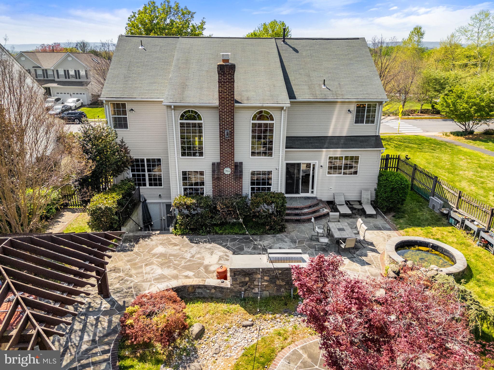 VALLEY SPRINGS - Residential