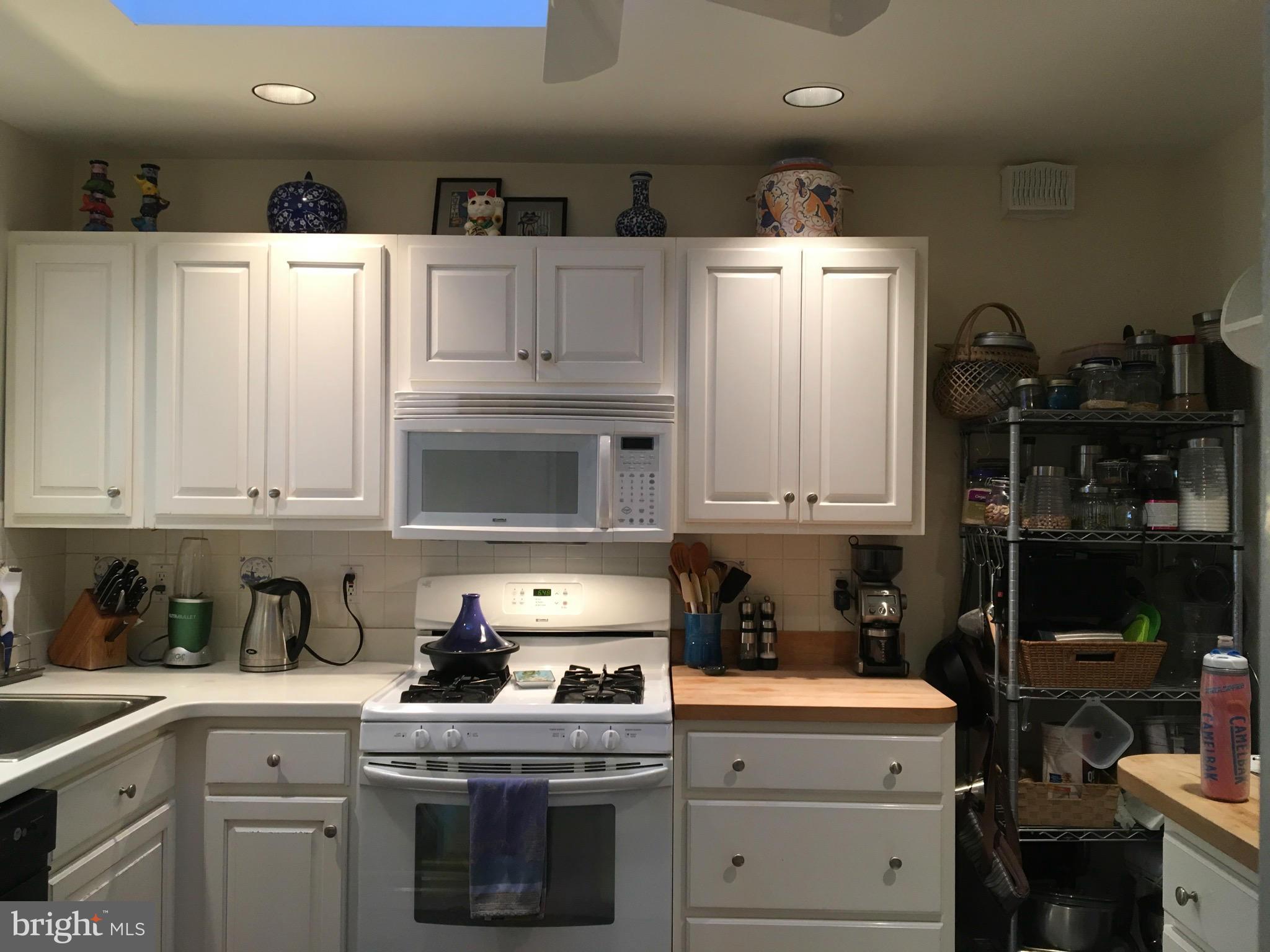 SEMINARY VALLEY - Residential Lease