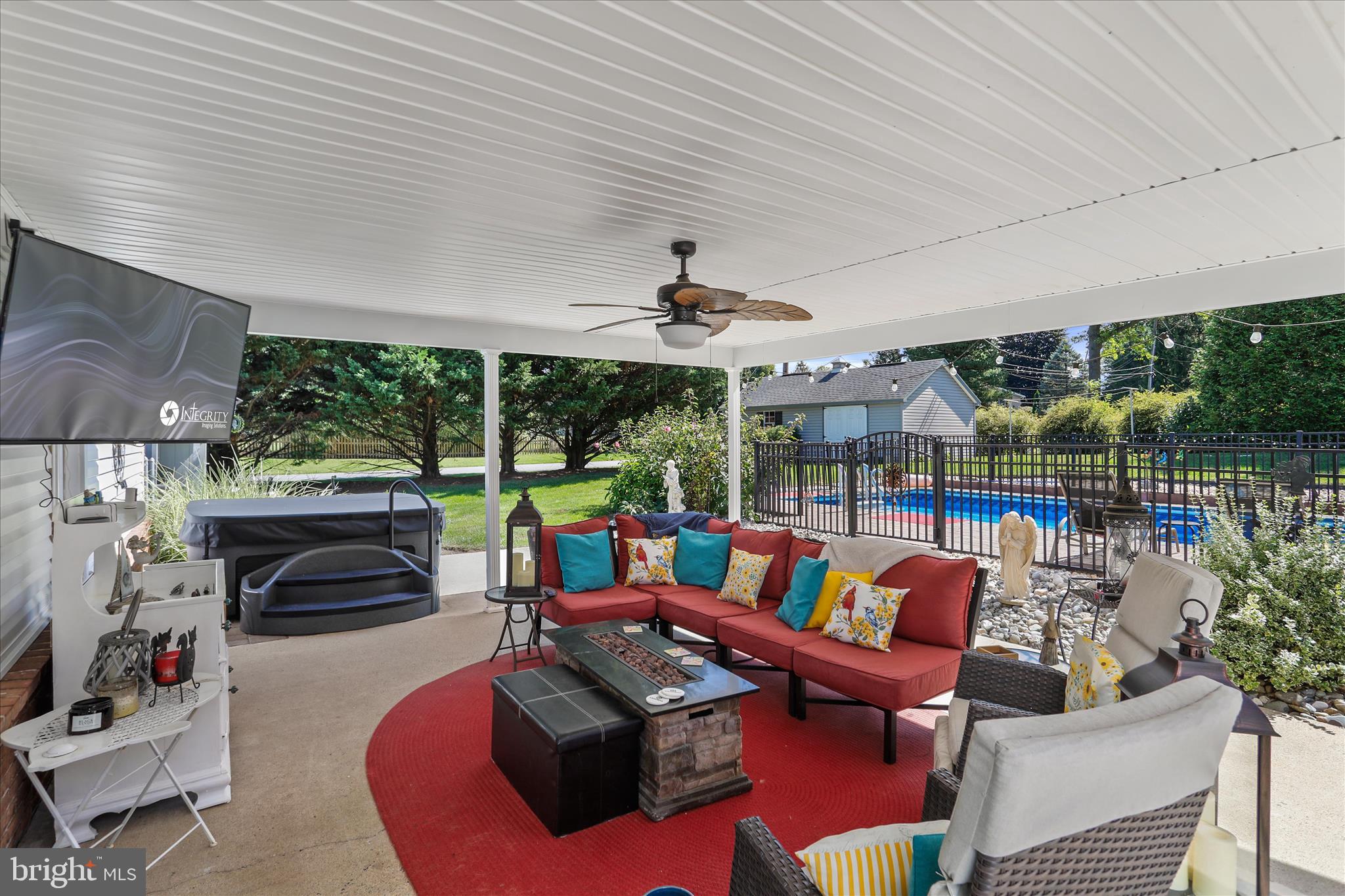 GUILFORD HILLS SOUTH - Residential