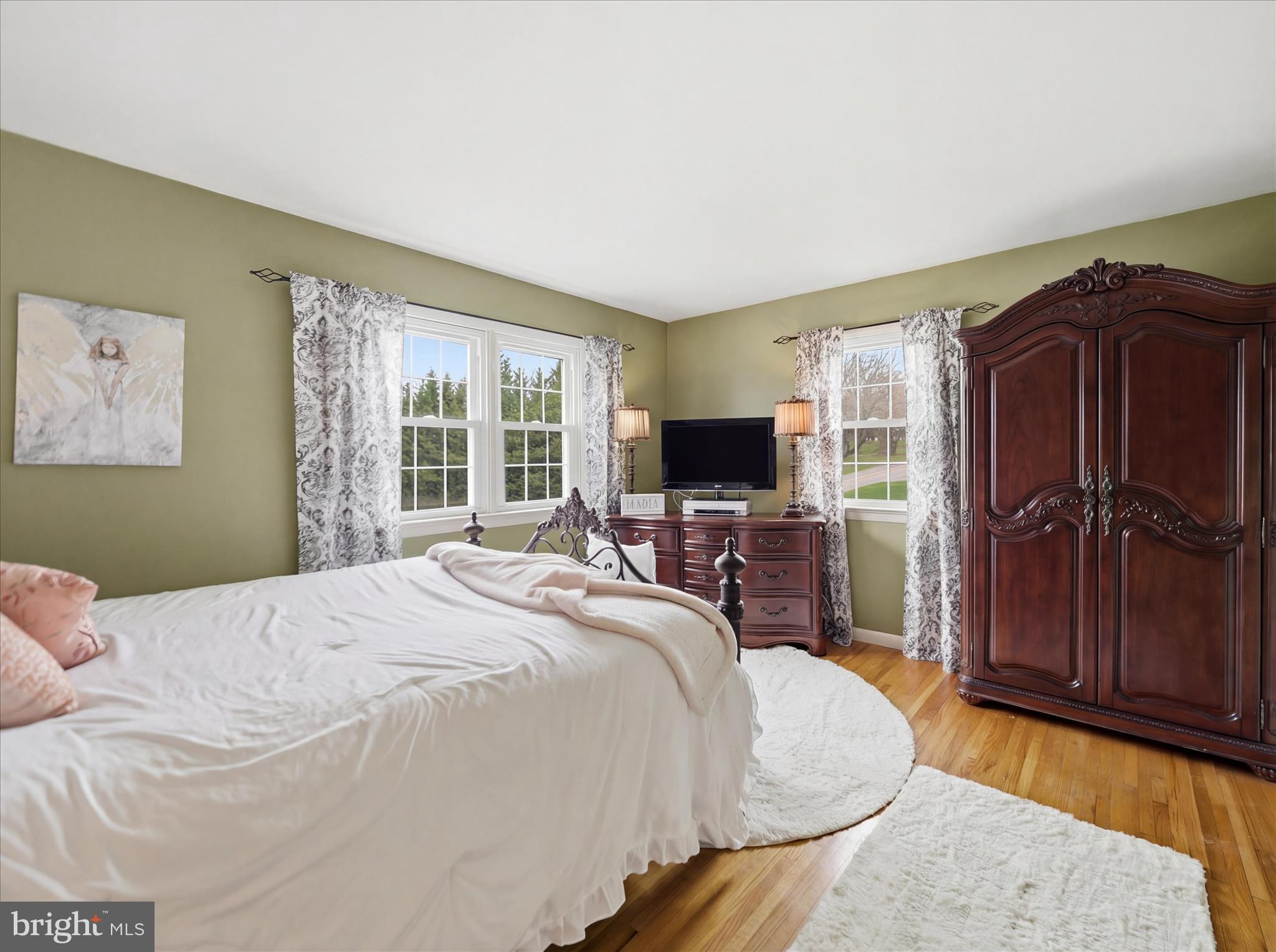 GUILFORD HILLS SOUTH - Residential