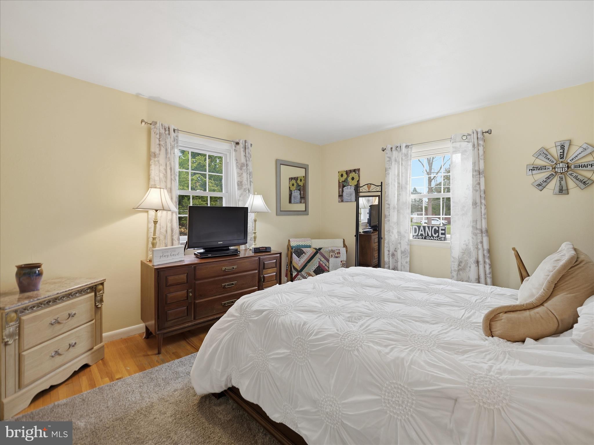 GUILFORD HILLS SOUTH - Residential