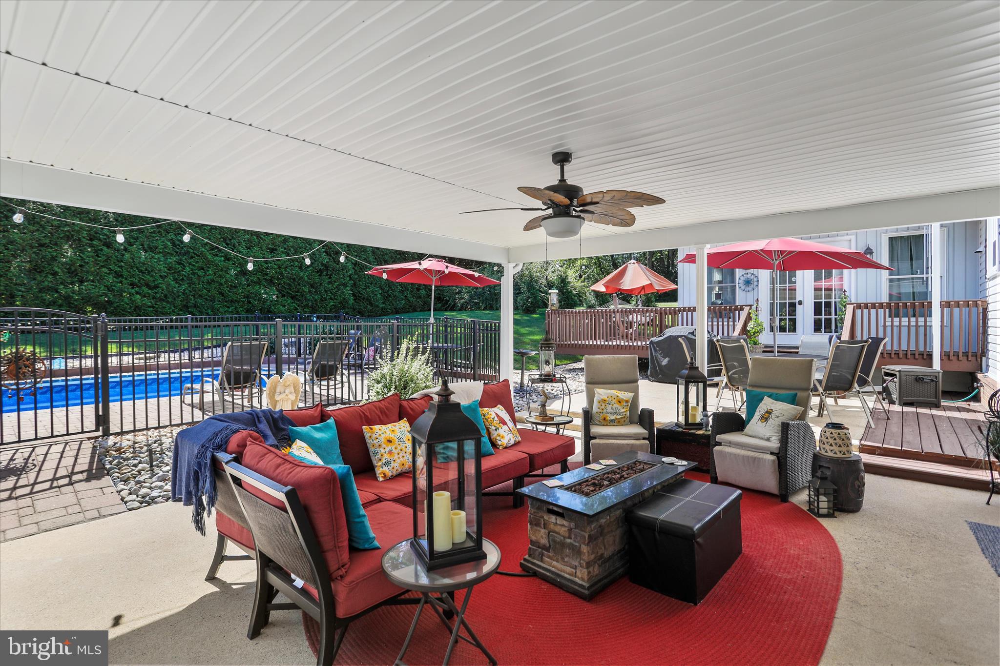 GUILFORD HILLS SOUTH - Residential