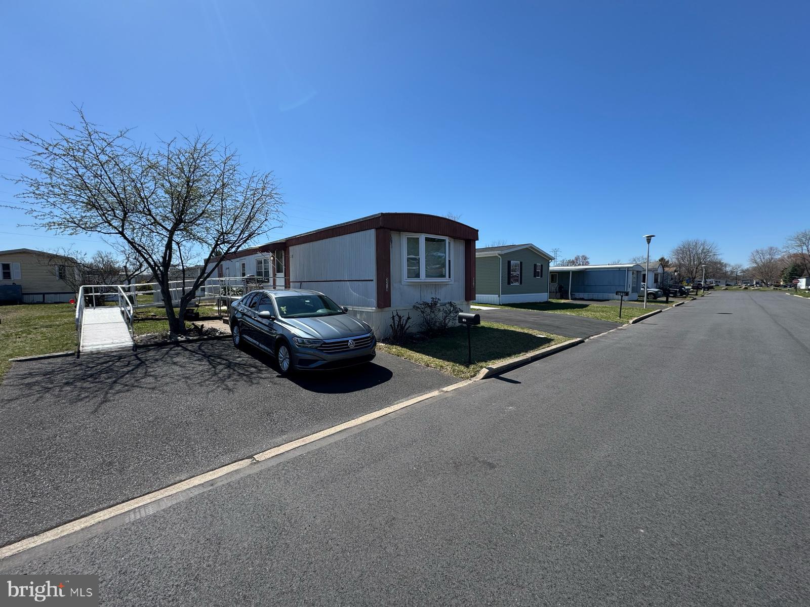 PENNWOOD CROSSING - Residential