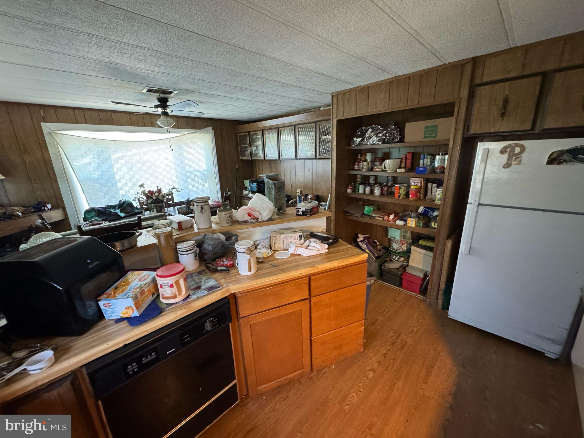 PENNWOOD CROSSING - Residential