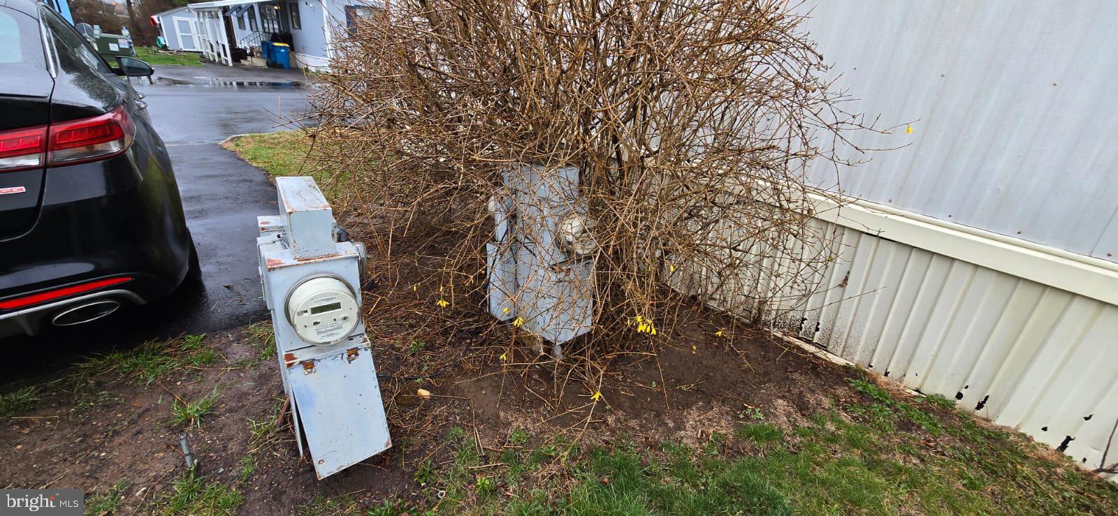 PENNWOOD CROSSING - Residential