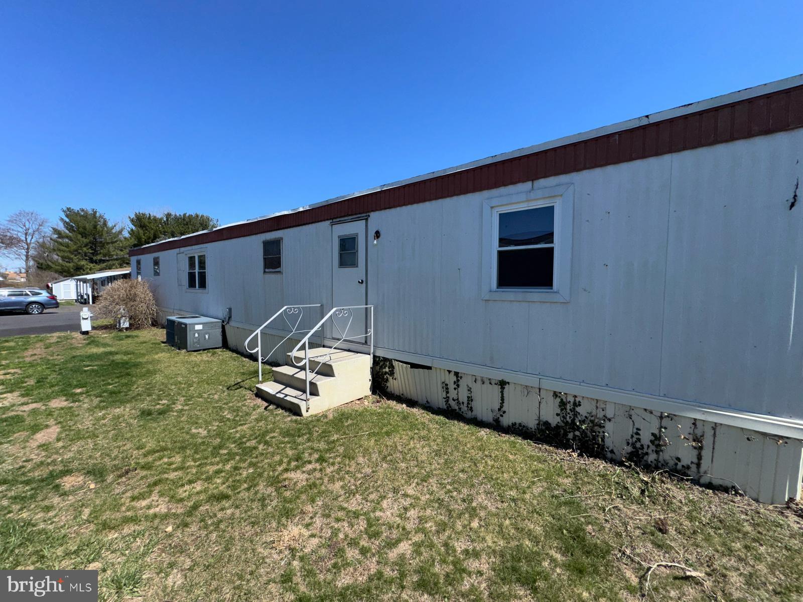 PENNWOOD CROSSING - Residential