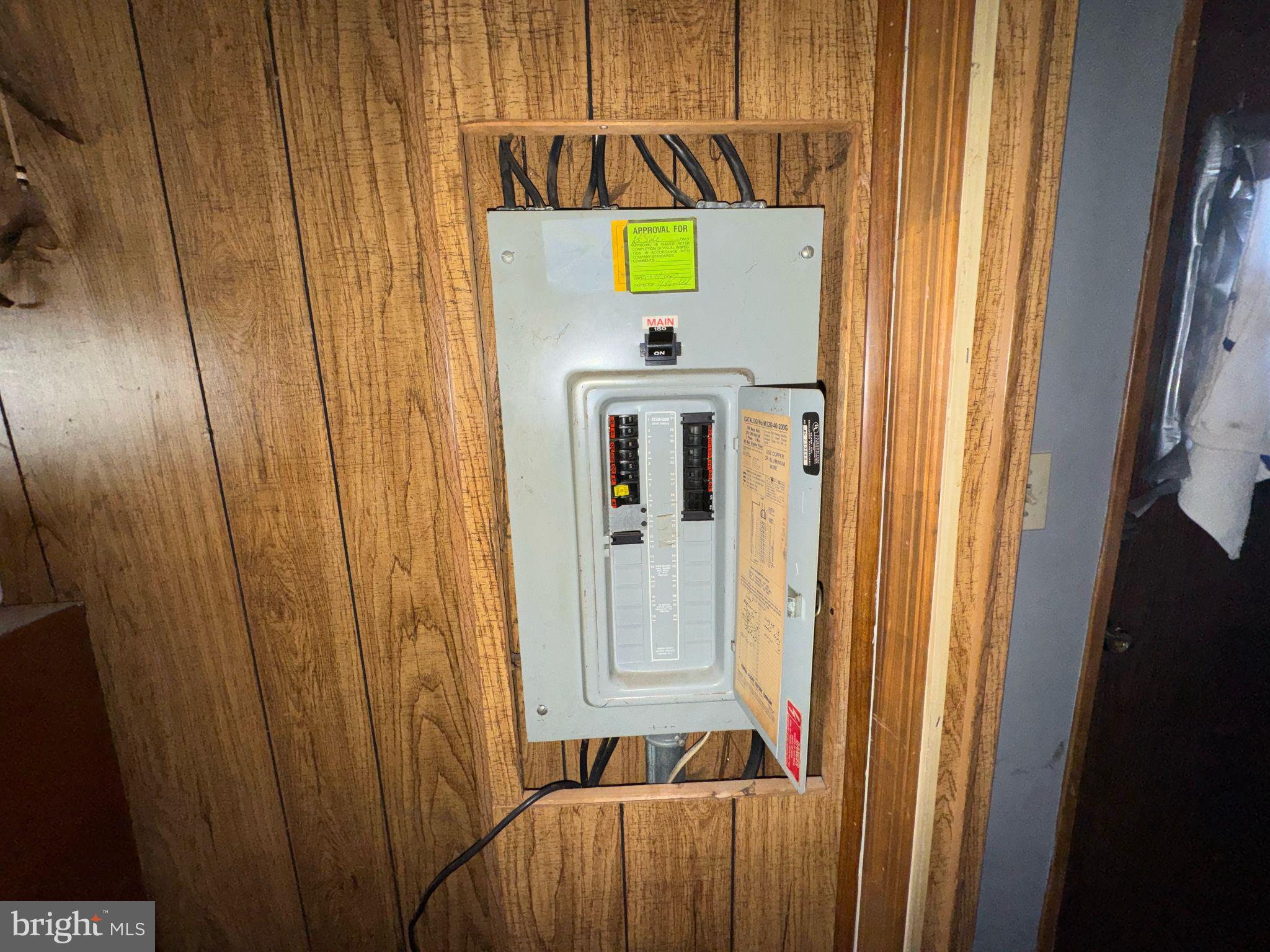 PENNWOOD CROSSING - Residential