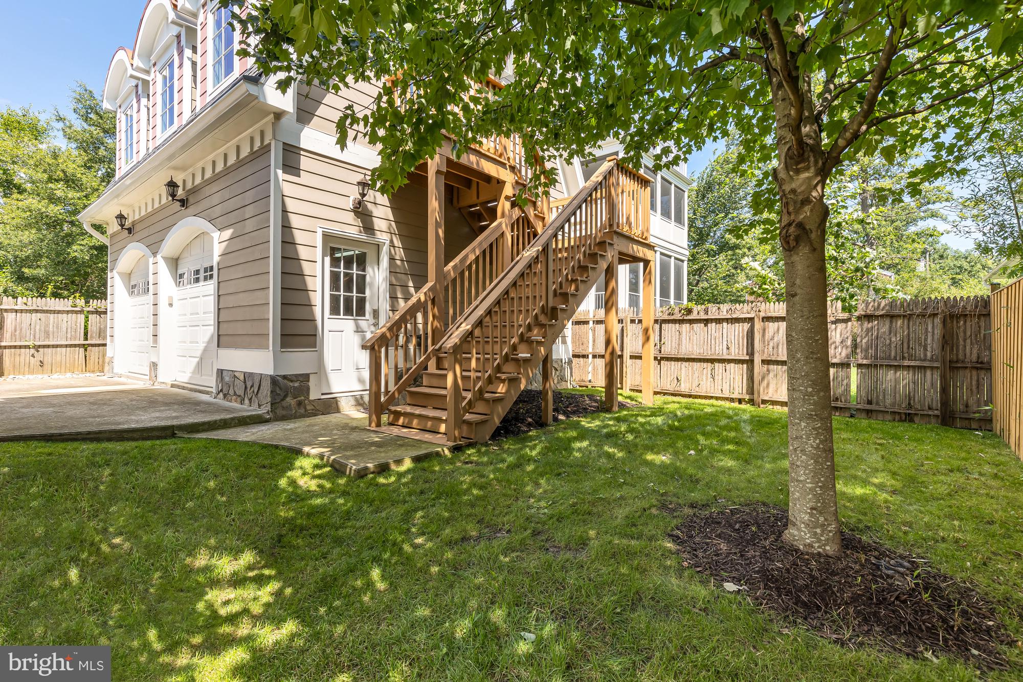 DOUGLAS ESTATES - Residential