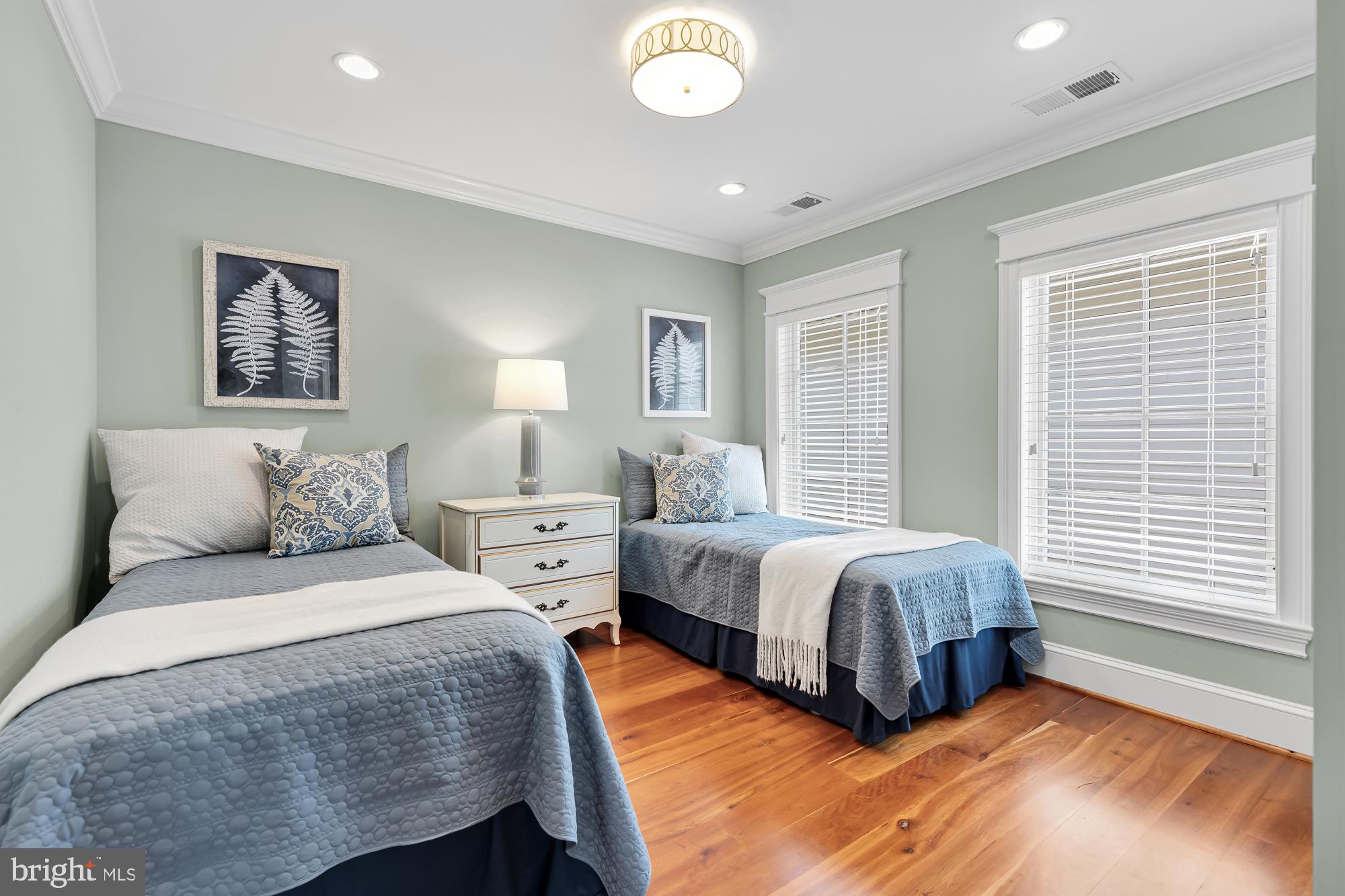 DOUGLAS ESTATES - Residential