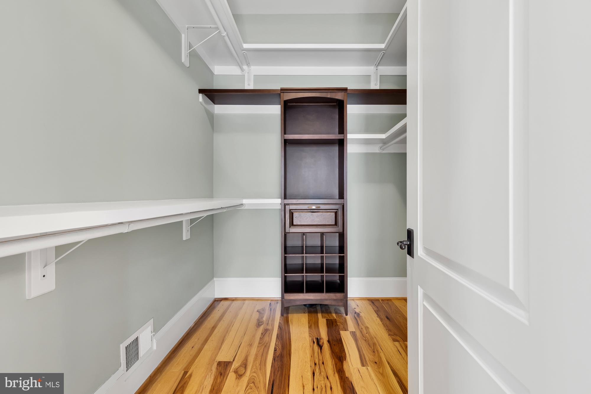 DOUGLAS ESTATES - Residential