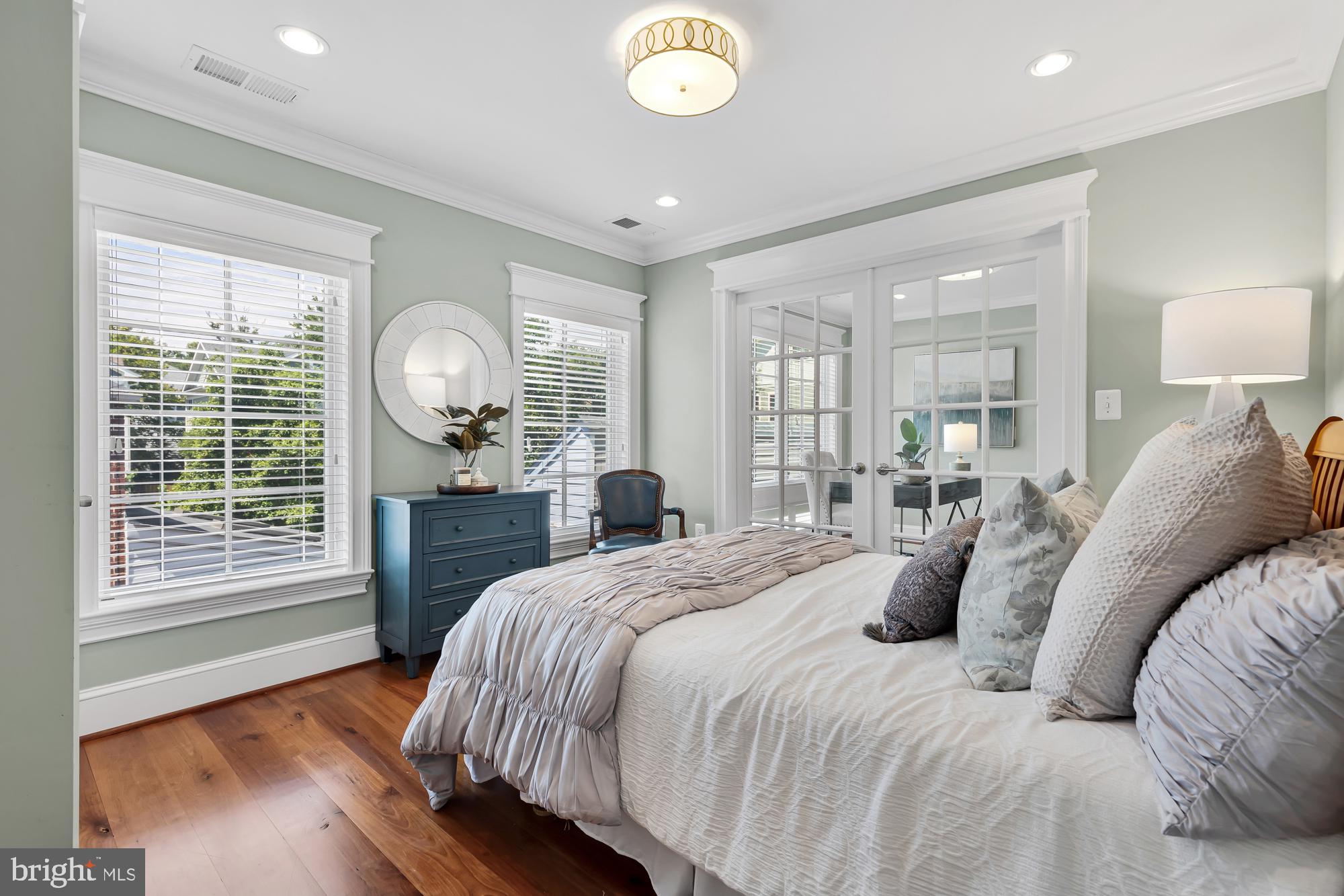 DOUGLAS ESTATES - Residential