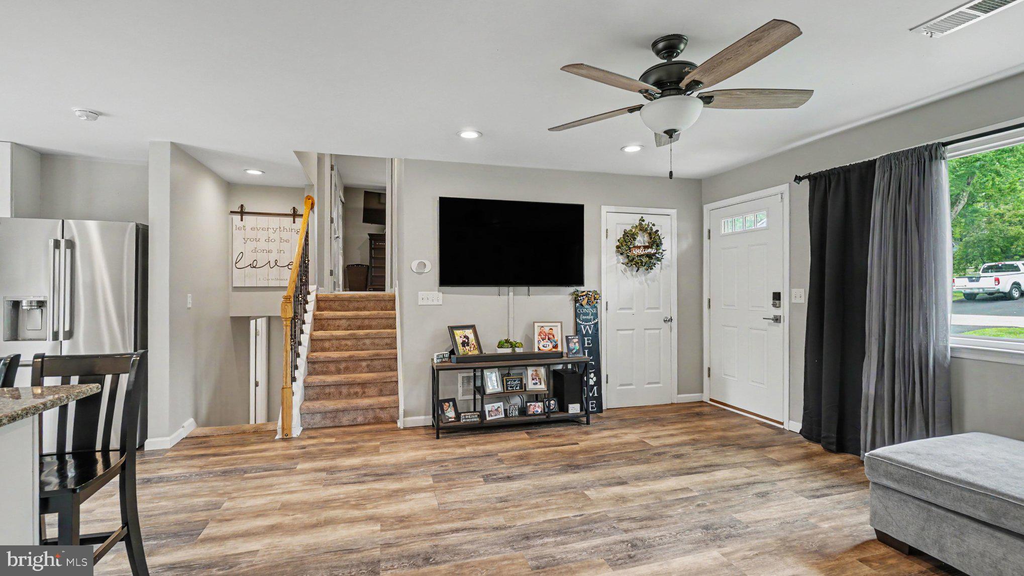 493 ADRIAN ROAD