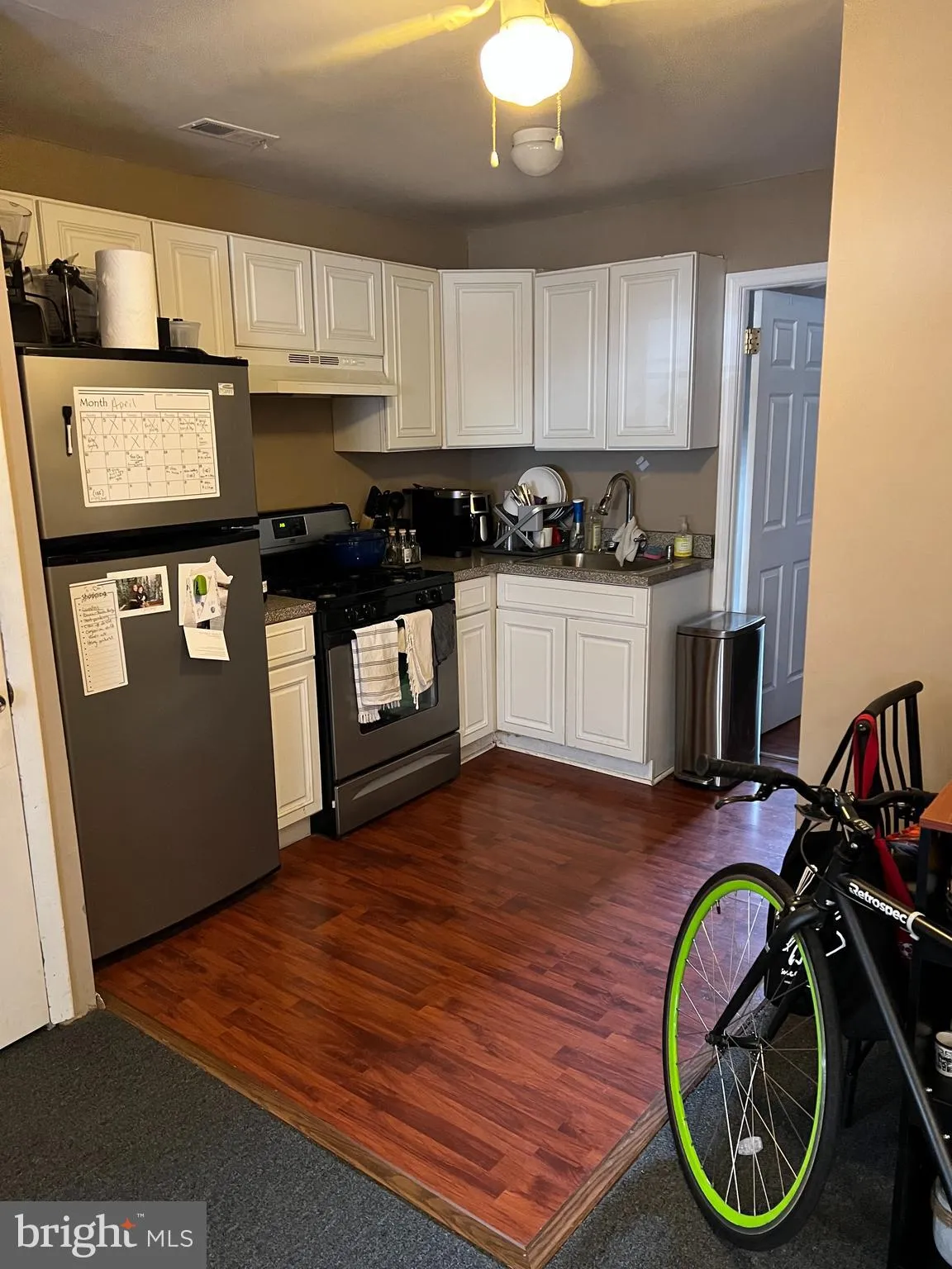 Philadelphia, Pennsylvania 19146, United States, 1 Bedroom Bedrooms, ,1 BathroomBathrooms,Residential,Active,89094