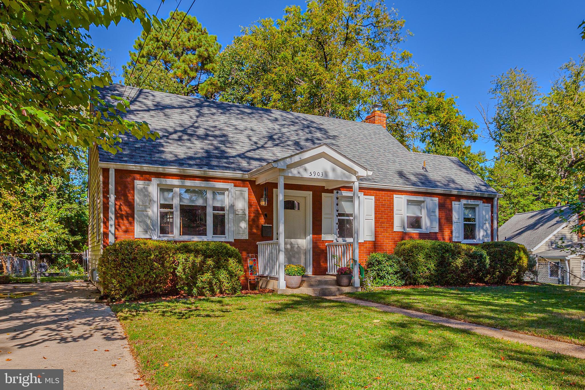 5903 SAINT LO AVENUE