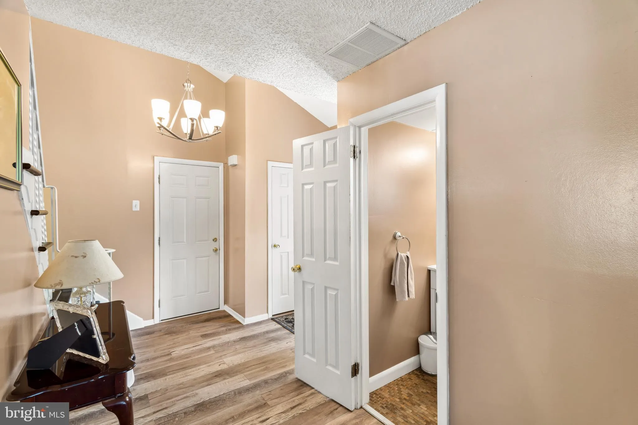 Cherry Hill, New Jersey 08002, United States, 3 Bedrooms Bedrooms, ,2 BathroomsBathrooms,Residential,Active,133905