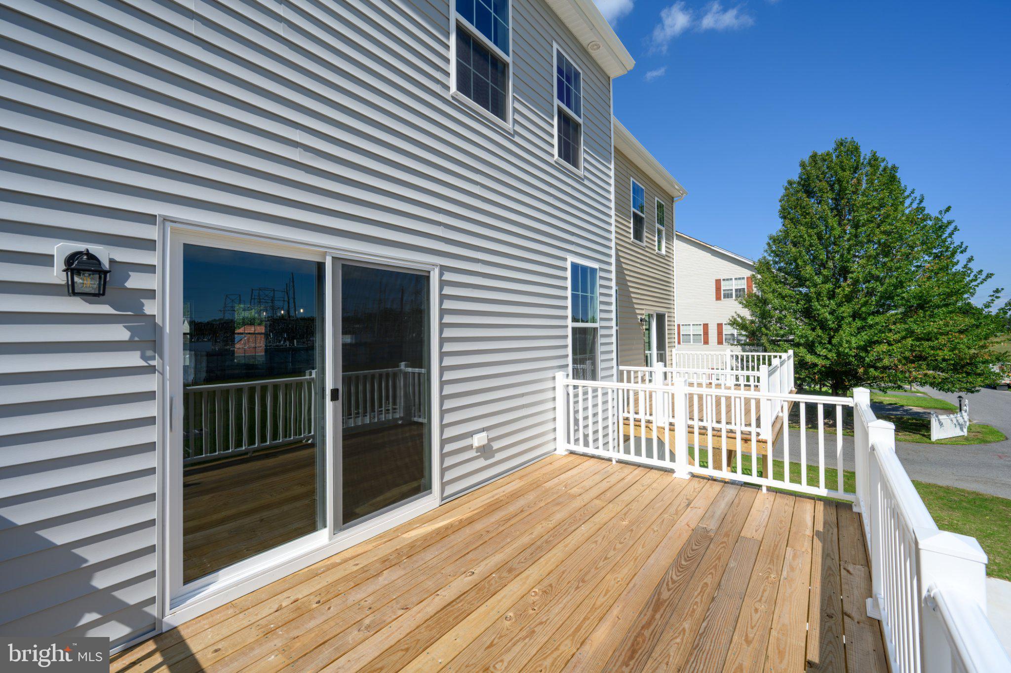 245 BRIARWOOD CIRCLE