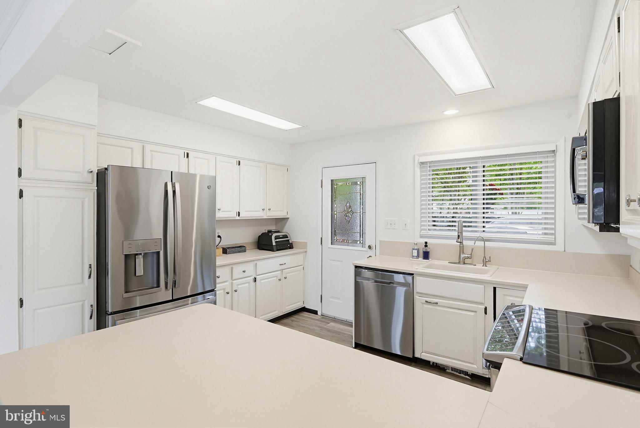 PONDER COVE BEACH - Residential