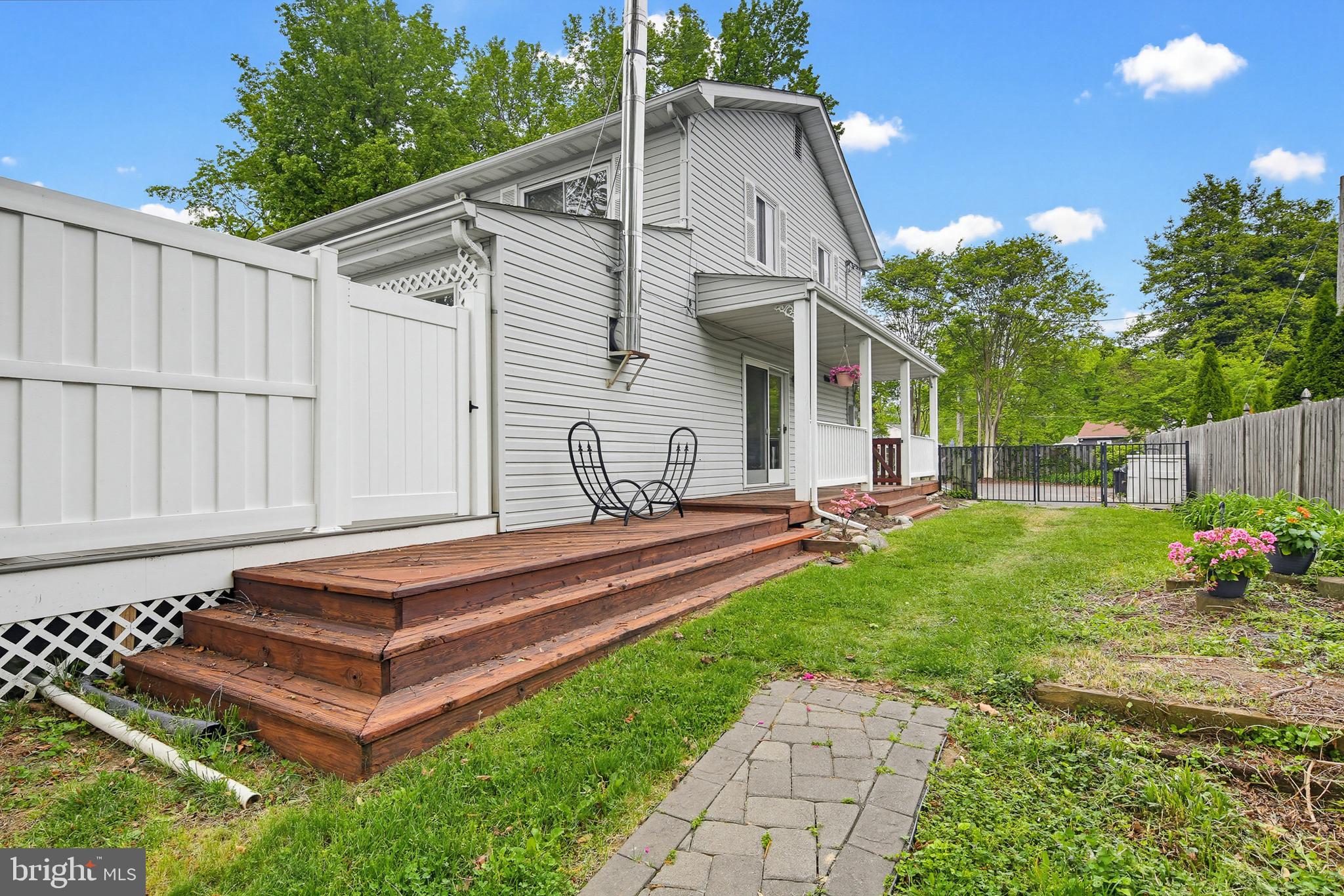 PONDER COVE BEACH - Residential
